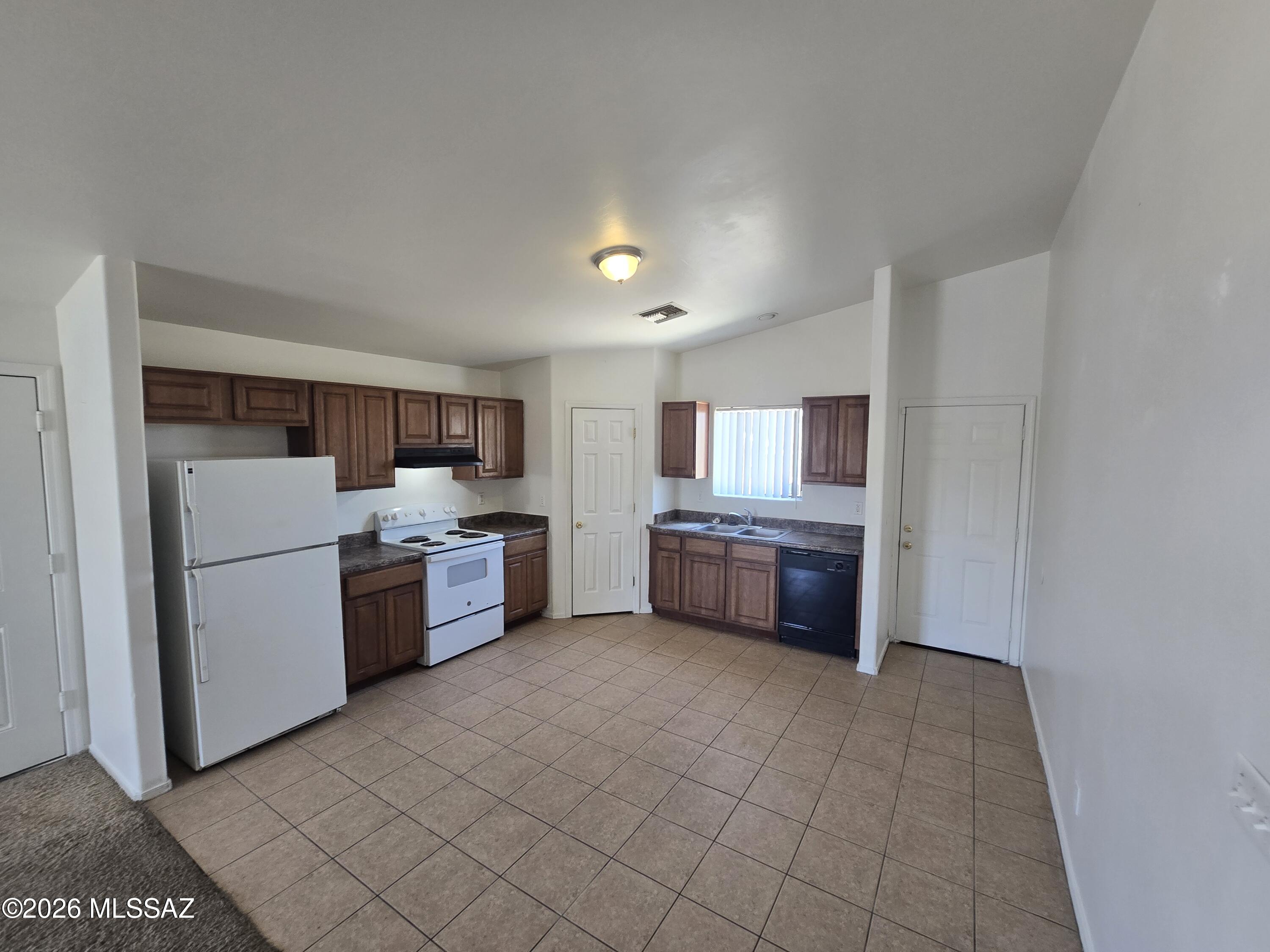 Sunland Vista - Residential