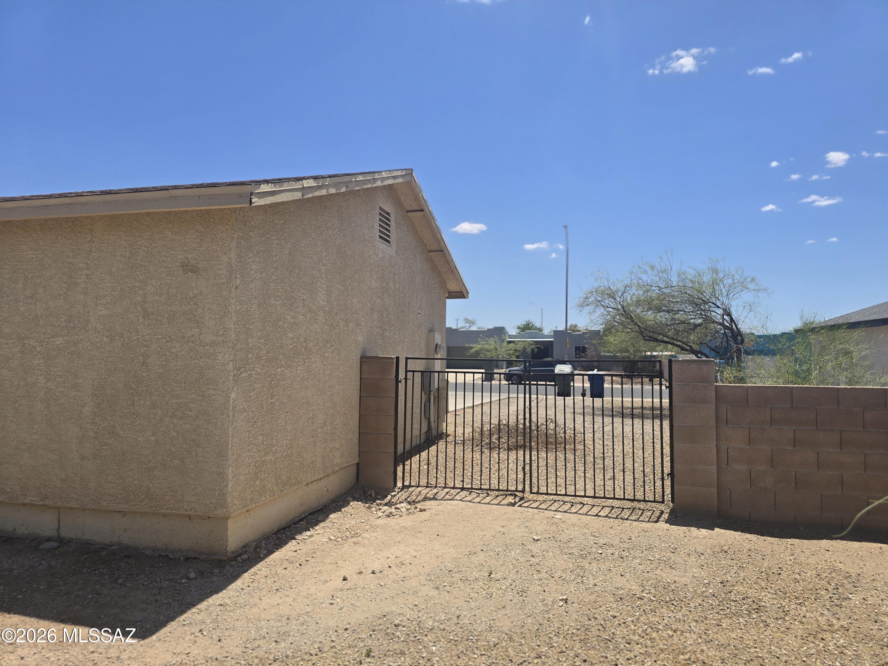 Sunland Vista - Residential