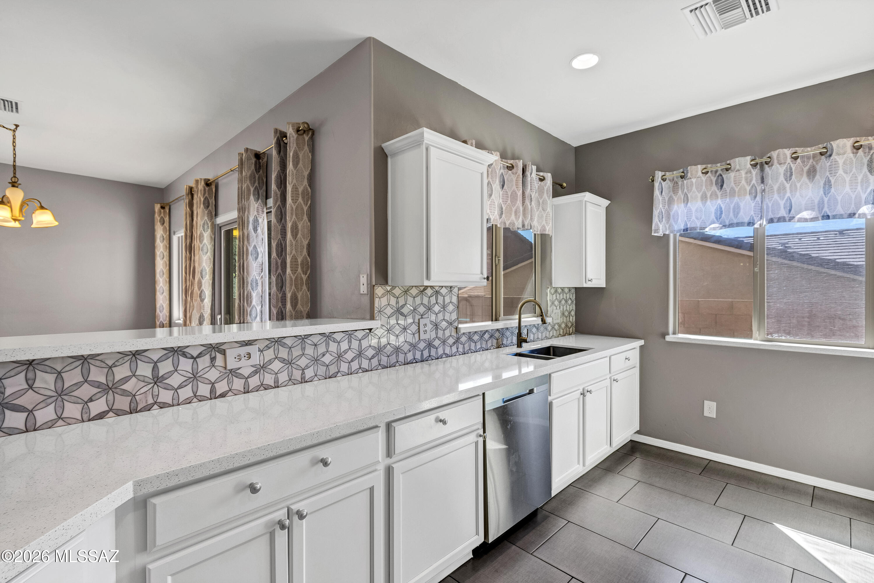 Countryside Manor (1-52) - Residential