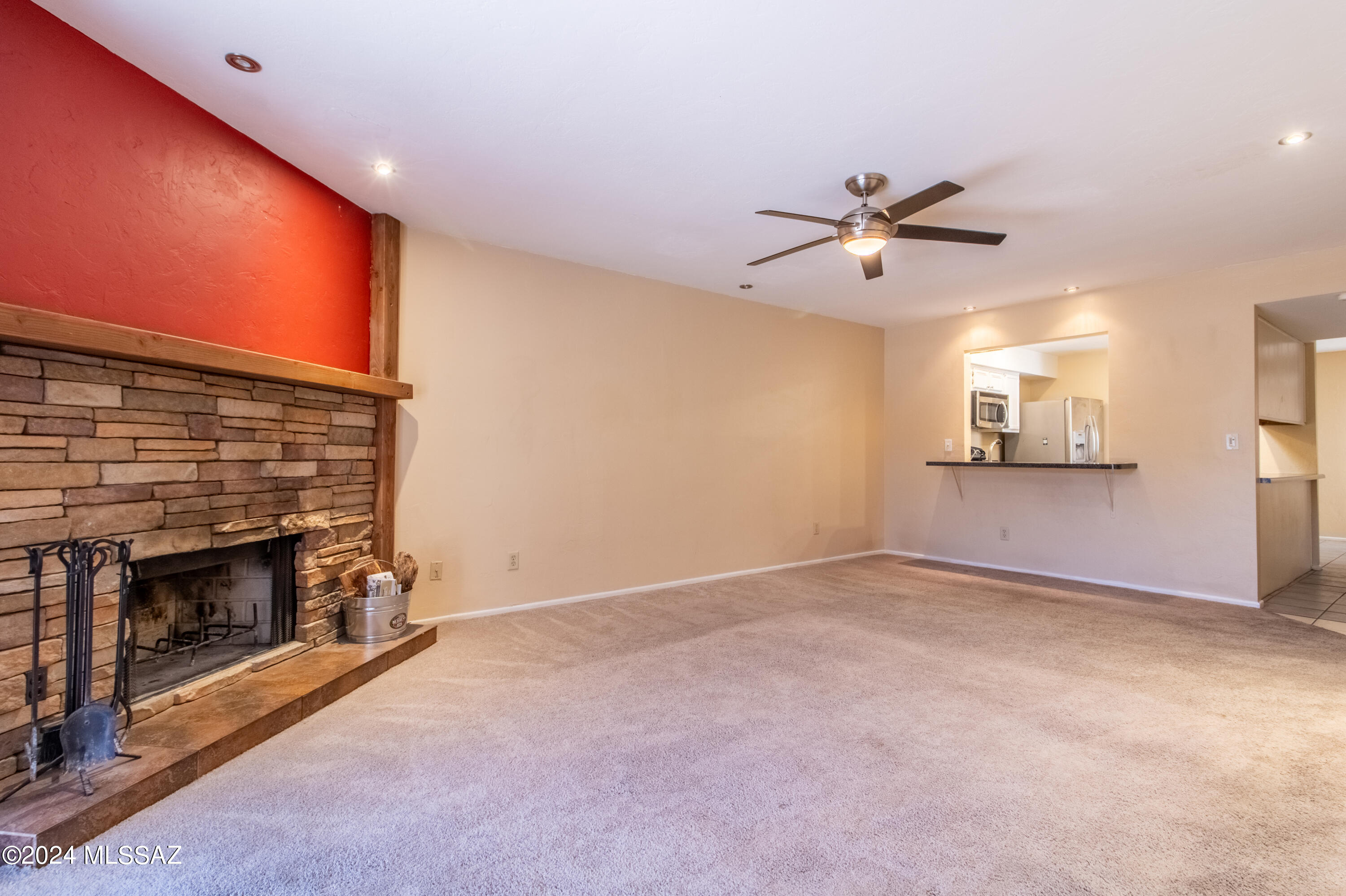 Belle Vista Townhomes (1-83) - Residential Lease