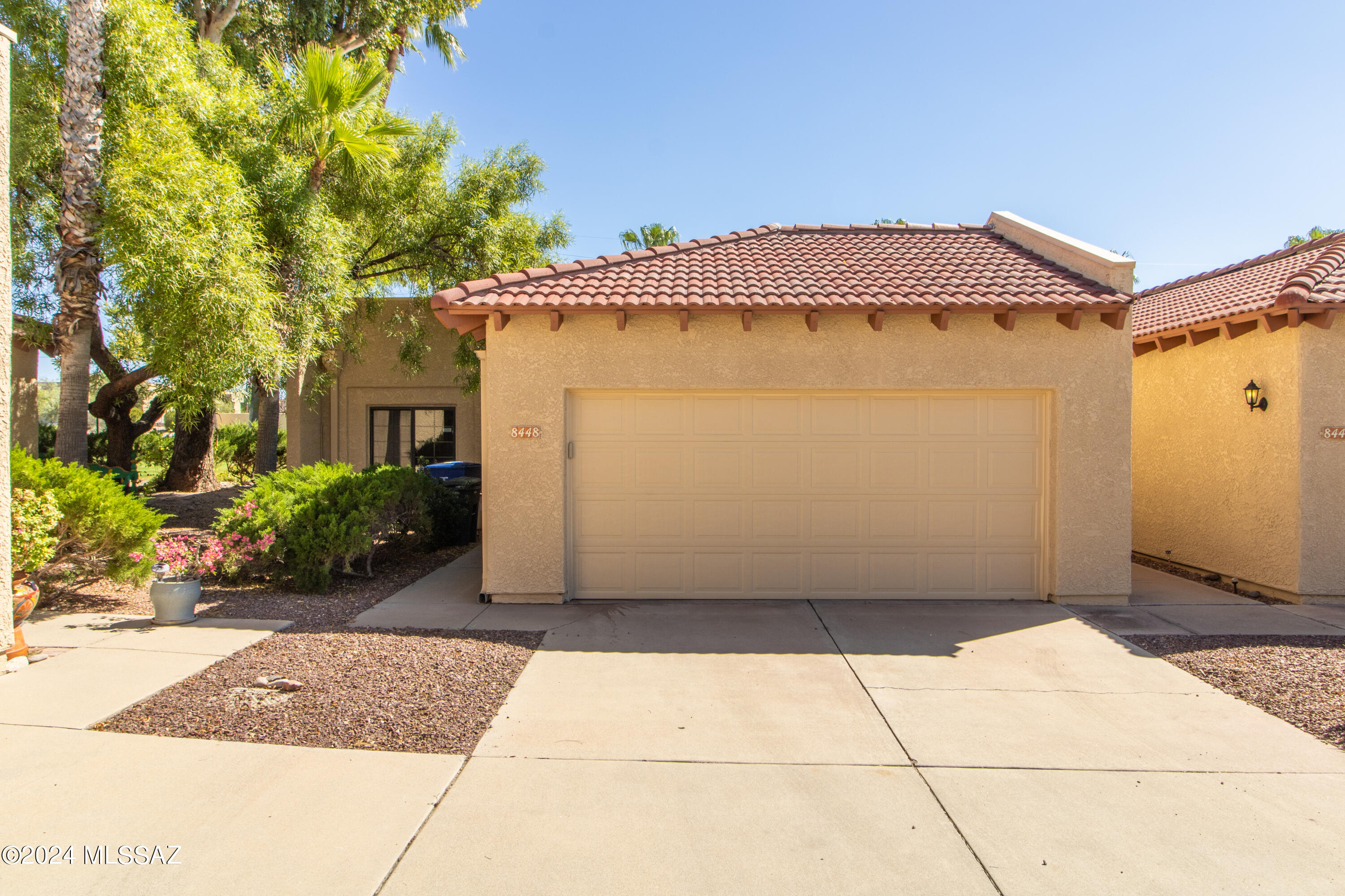 Belle Vista Townhomes (1-83) - Residential Lease