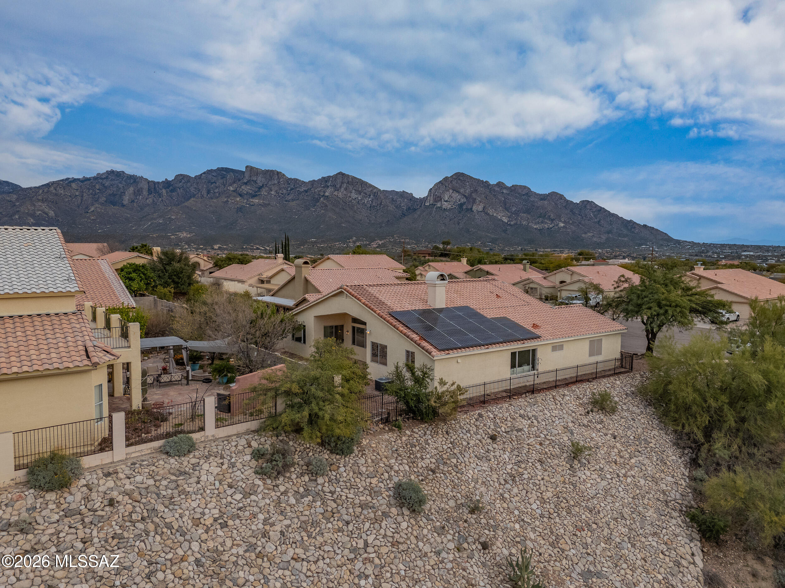 1054 W Squawbush Court