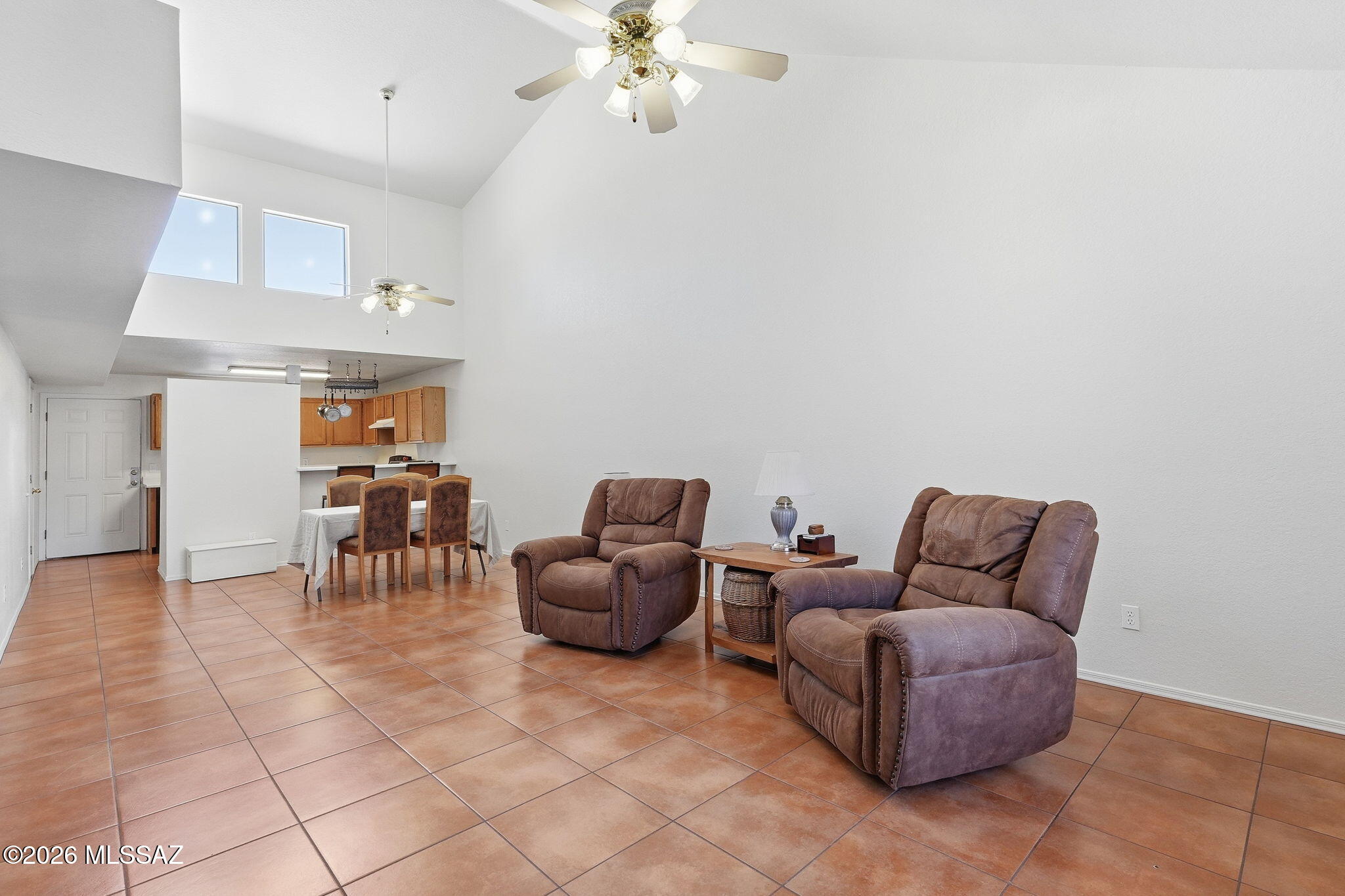 601 W Redondo Drive
