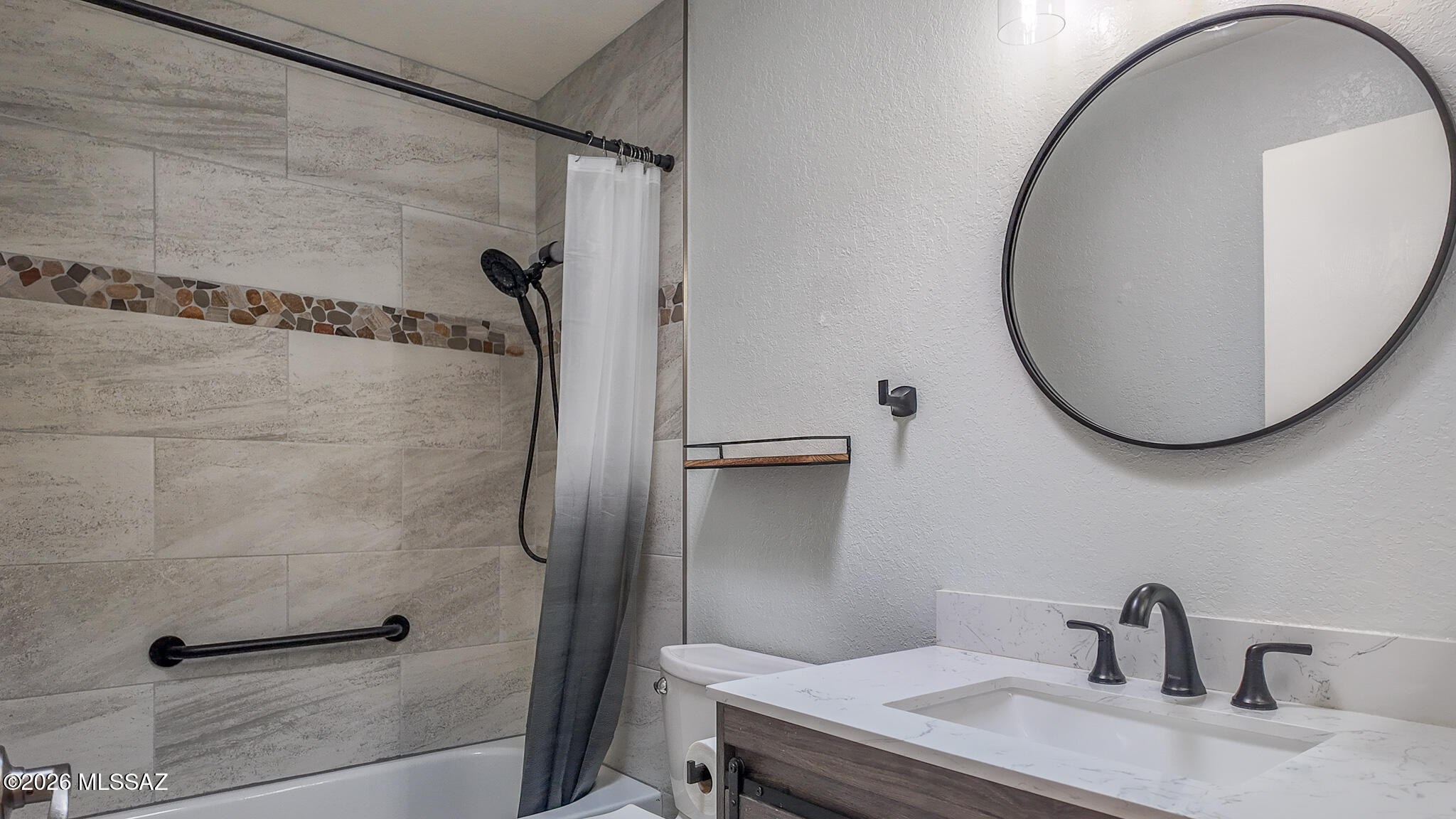Colonia De Los Alamos (BK1-45) - Residential