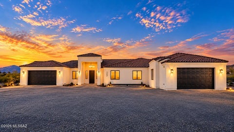 Photo of 1252 N Calle Rinconado, Vail, AZ 85641 (MLS # 22624427)