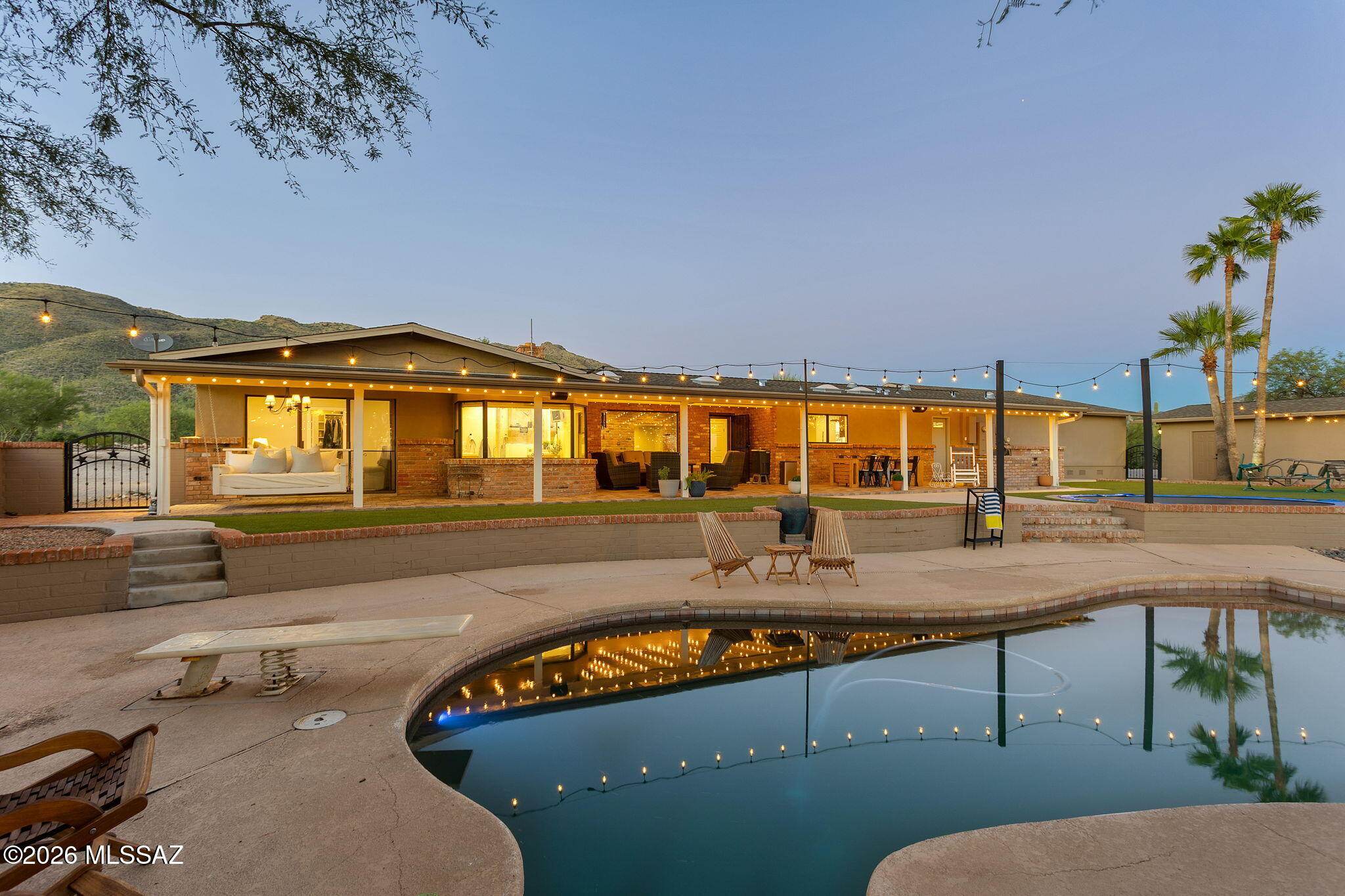 4941 N Avenida De La Colina