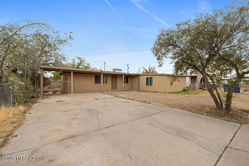 Flowing Wells Meadows - Residential