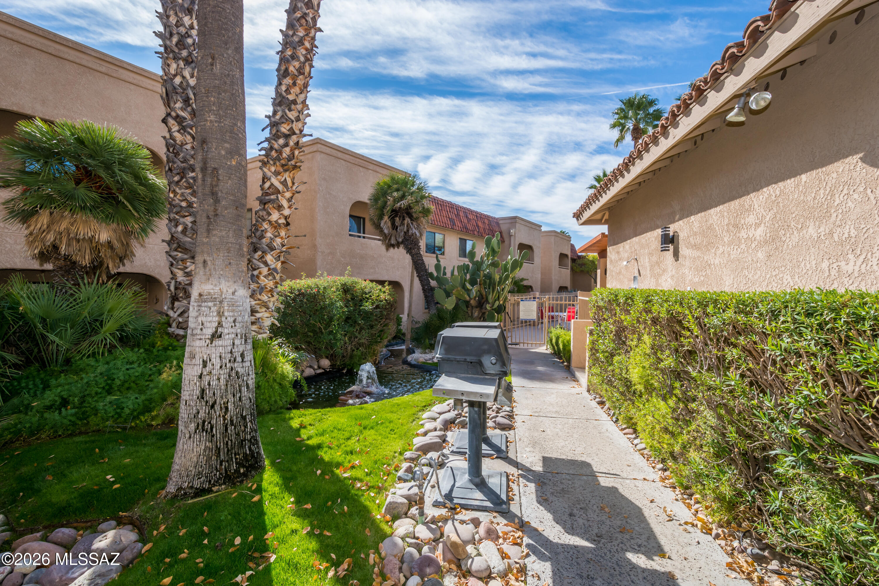 5750 N CAMINO ESPLENDORA 118