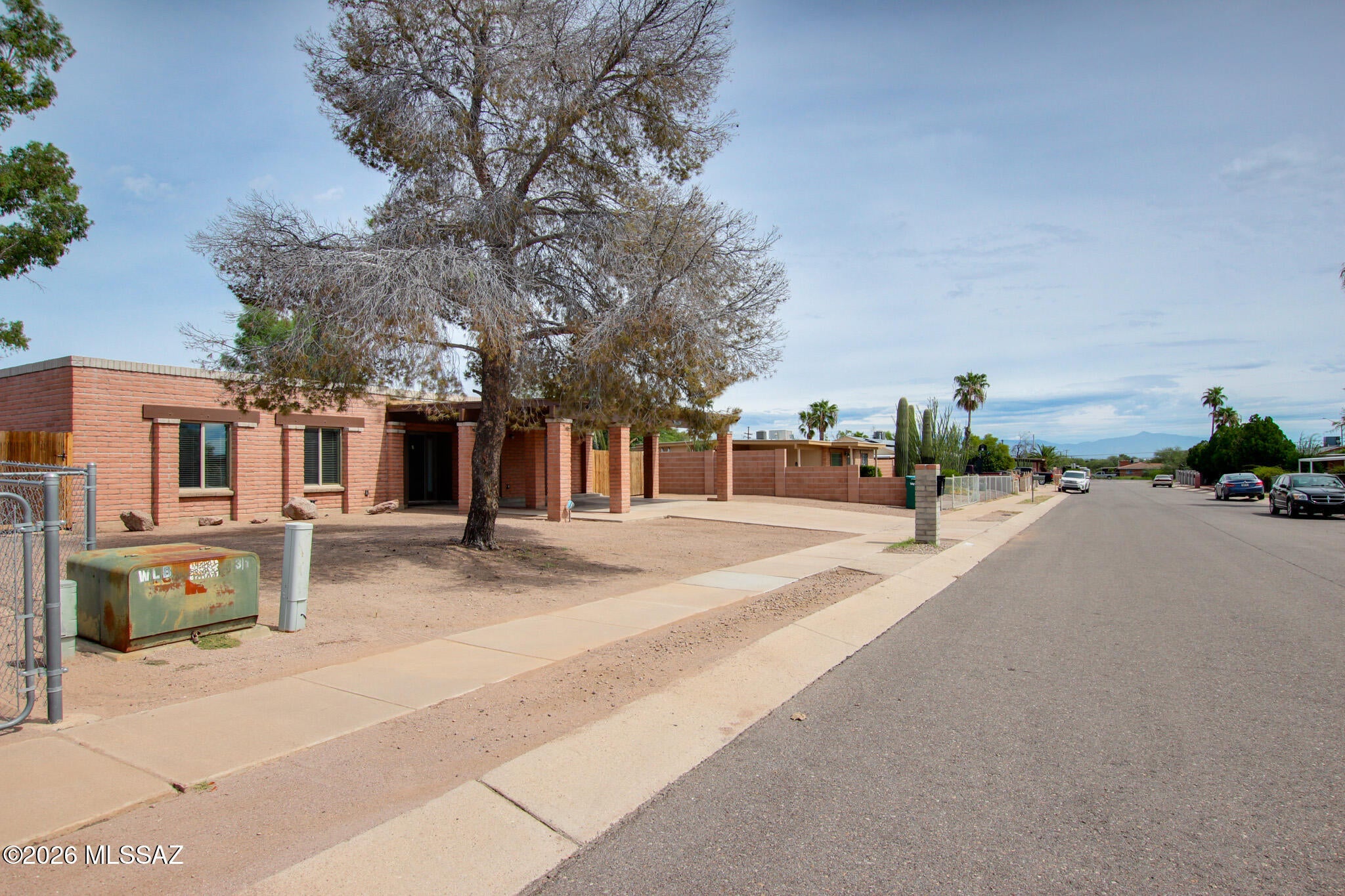 2956 W Camino Oro Blanco