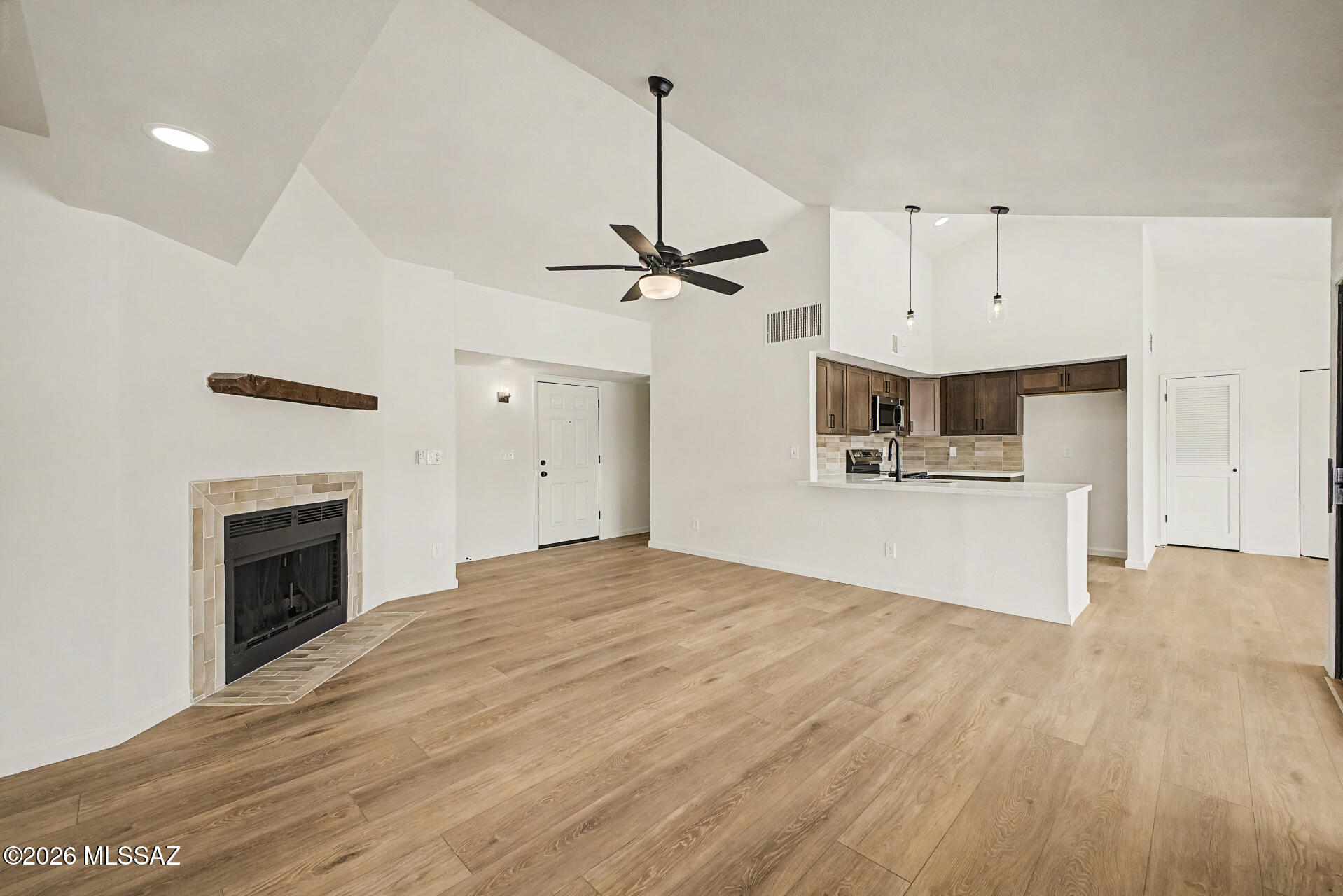 Mission Ridge (1-305) - Residential