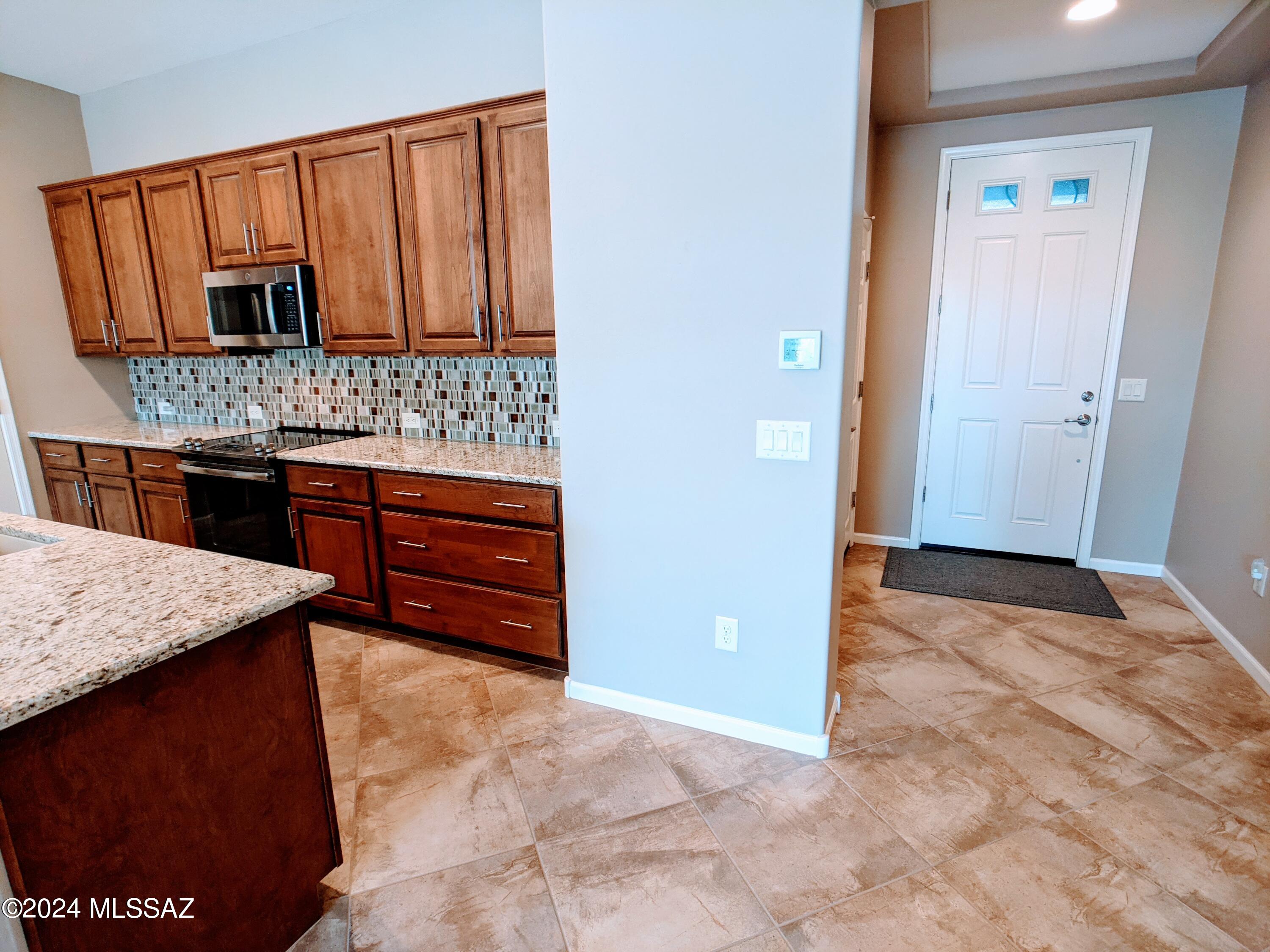 Saddlebrooke Ranch - Residential Lease