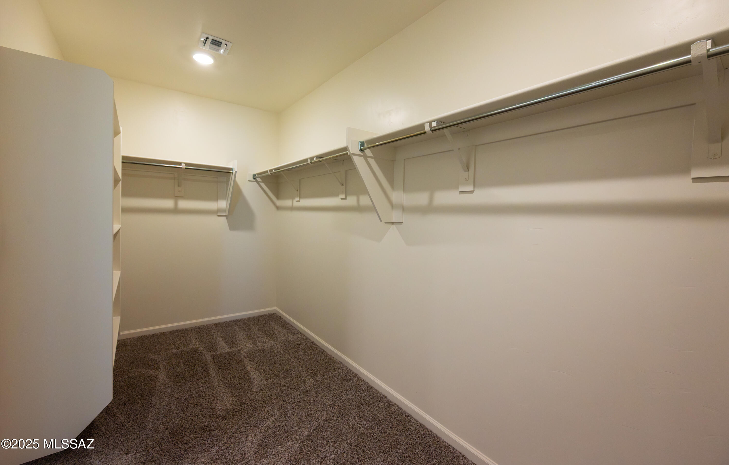 Gladden Farms Blocks 35 & 39 - Residential Lease