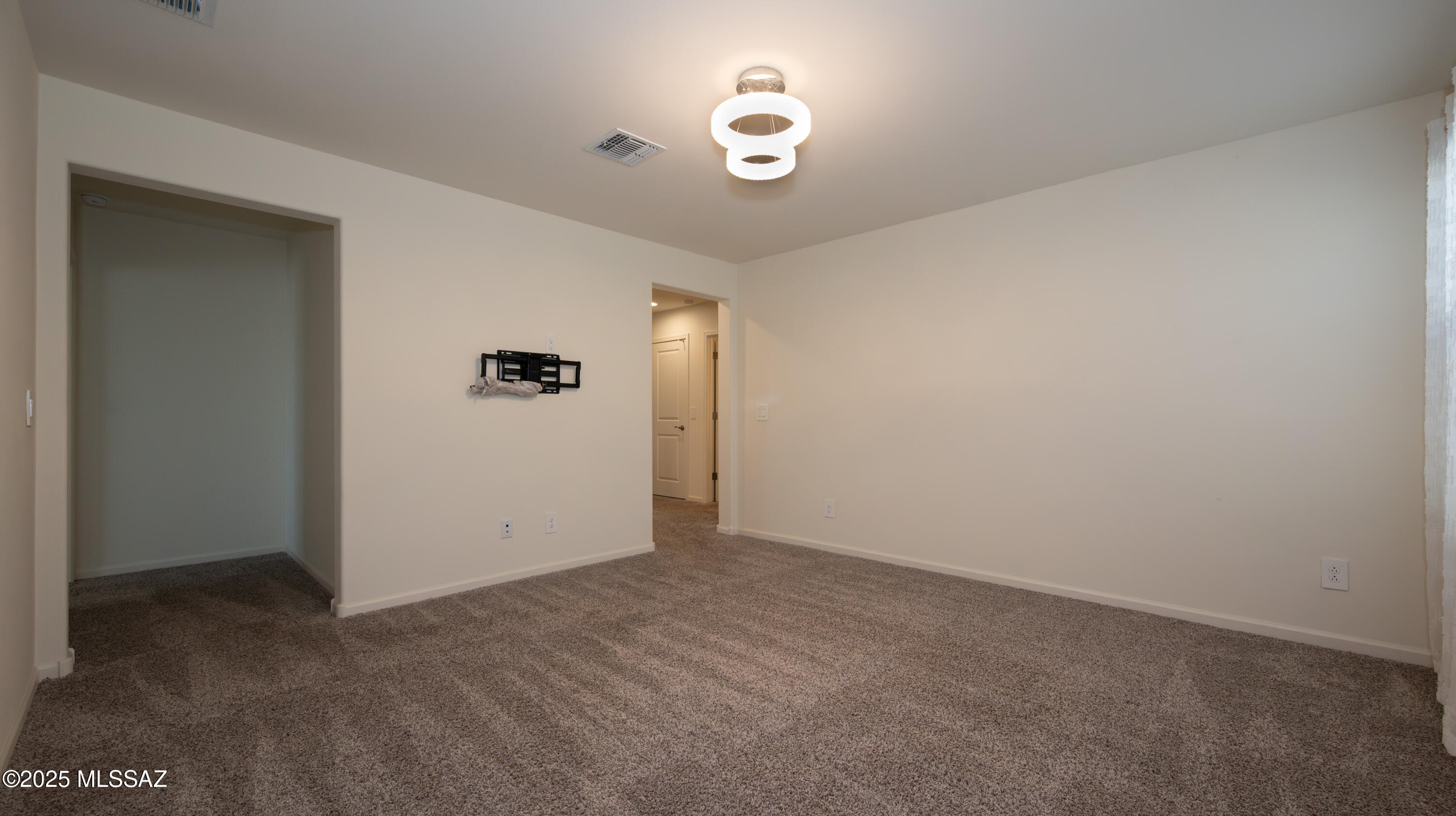 Gladden Farms Blocks 35 & 39 - Residential Lease