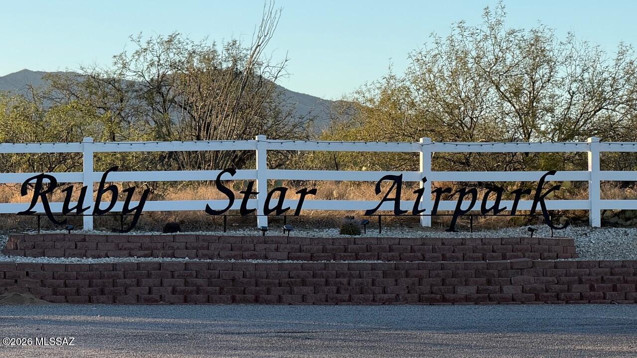 Ruby Star Airpark - Land