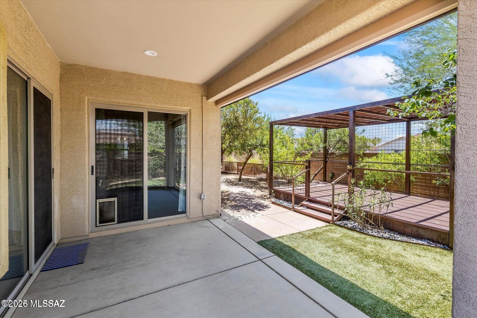 Desert Enclave (1-28) - Residential Lease