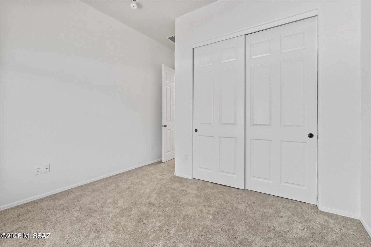 Desert Enclave (1-28) - Residential Lease