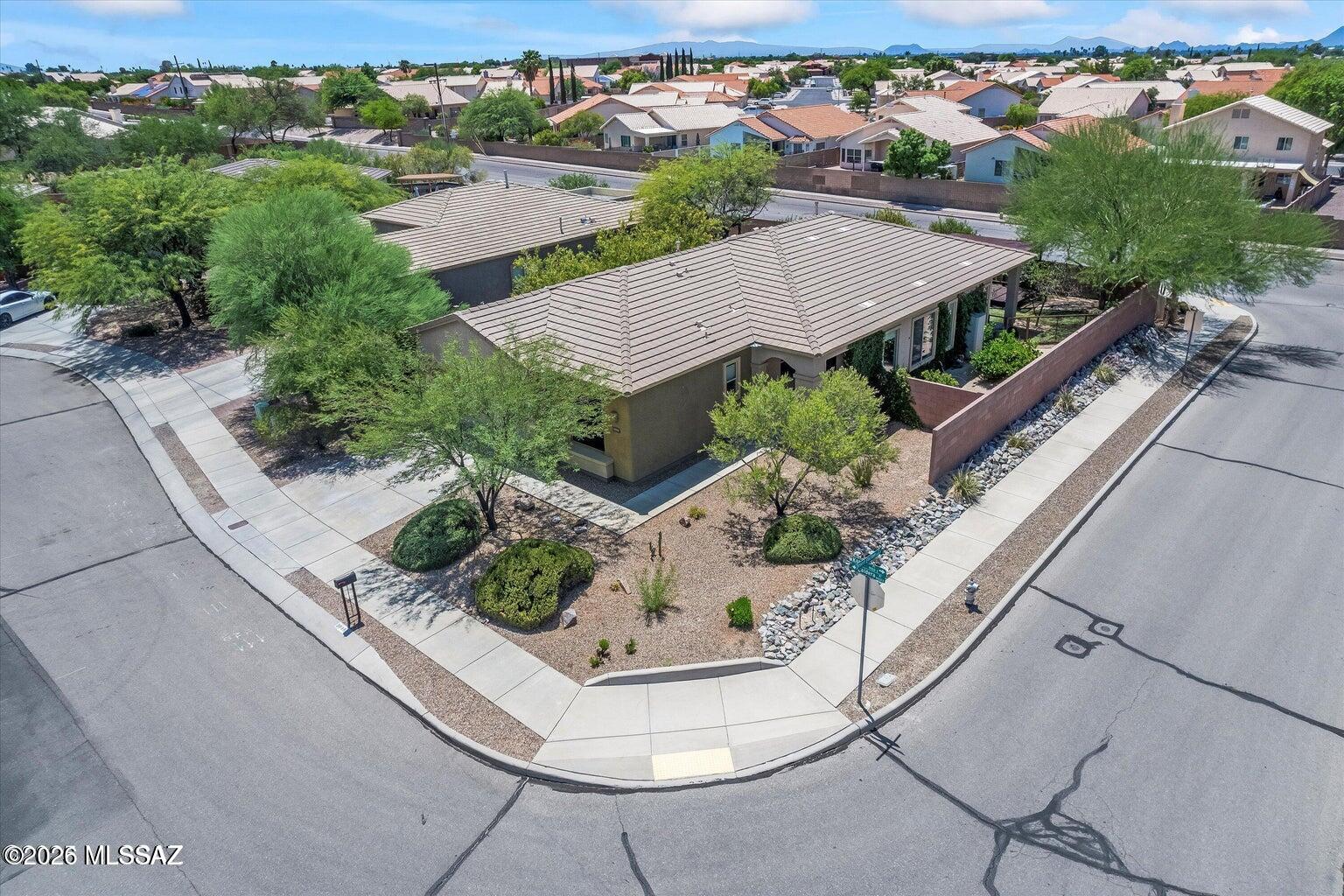 Desert Enclave (1-28) - Residential Lease