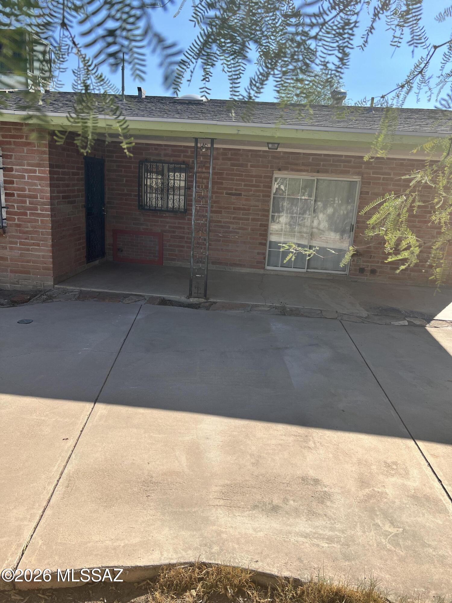 950 S 4th Avenue