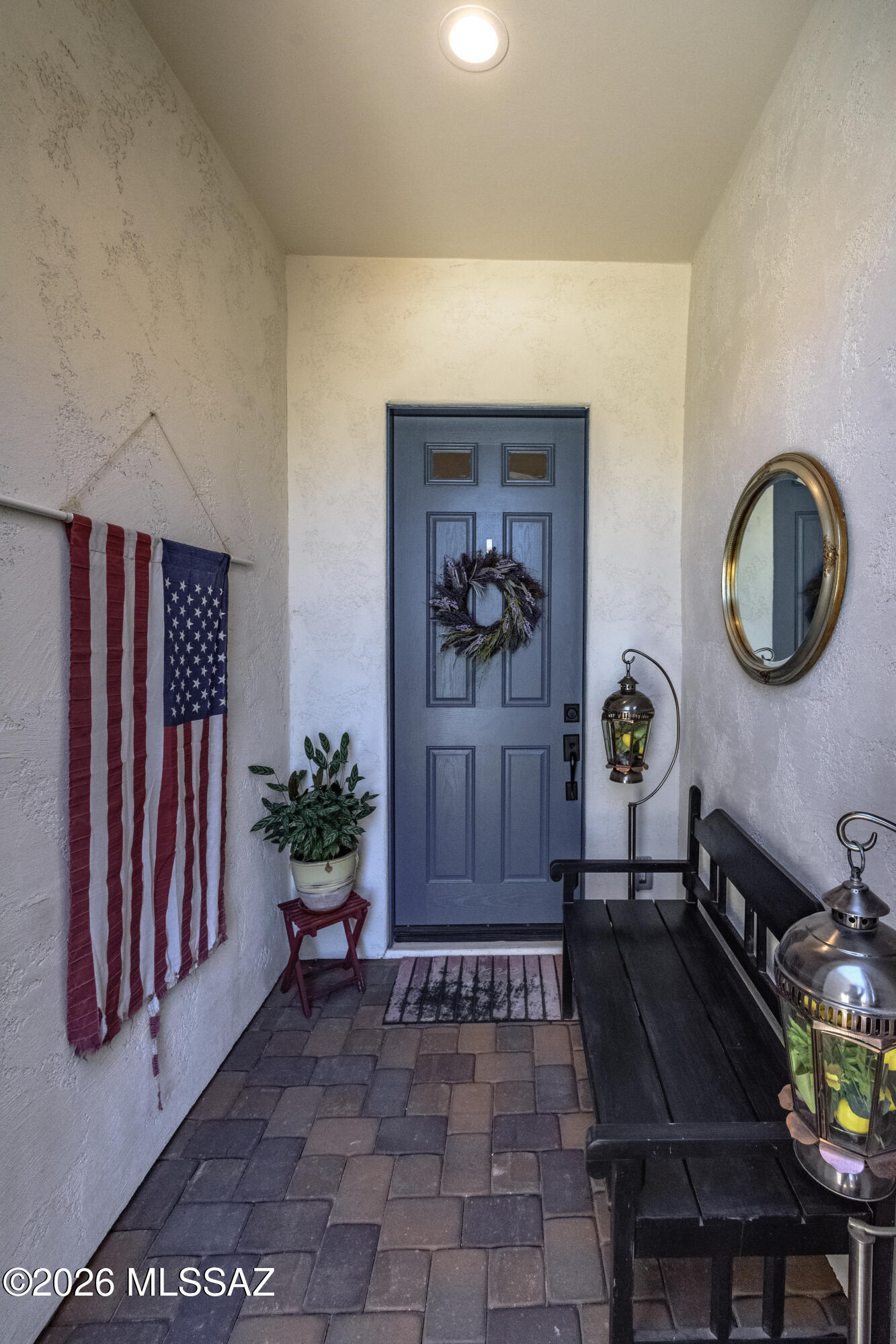 2460 E Copper Vly Way