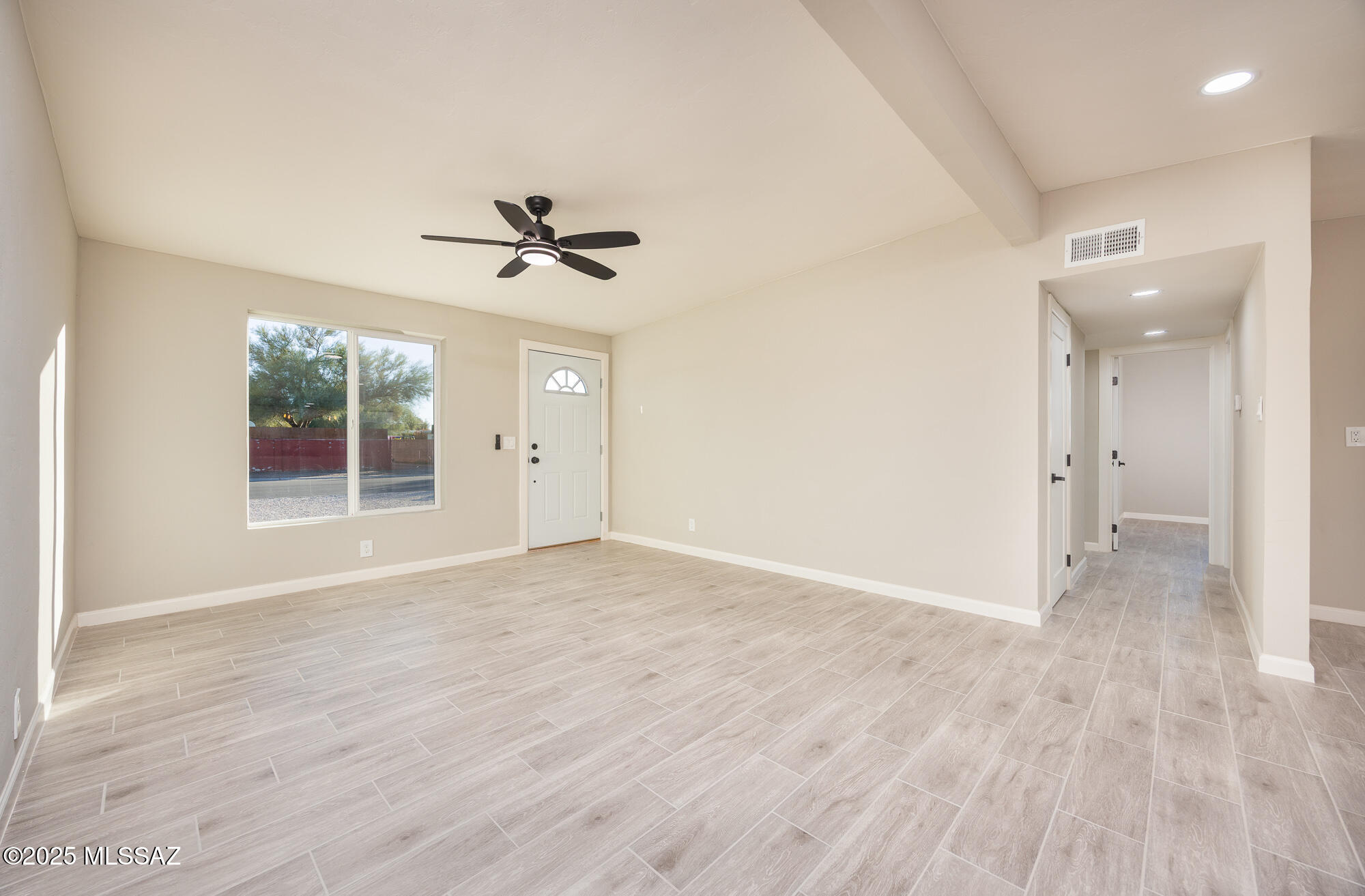 6533 E Calle Bellatrix