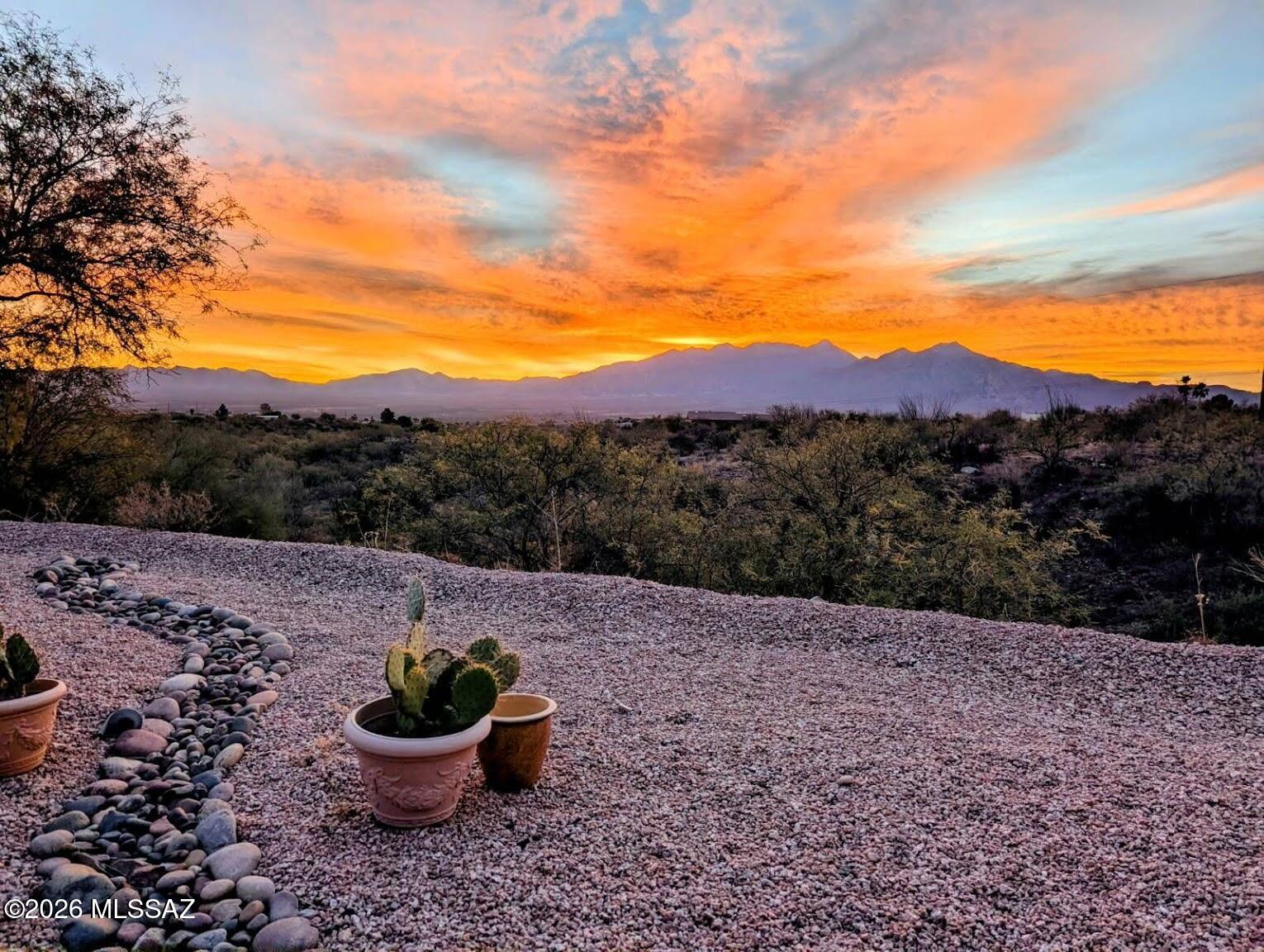 Montana  Vista - Residential