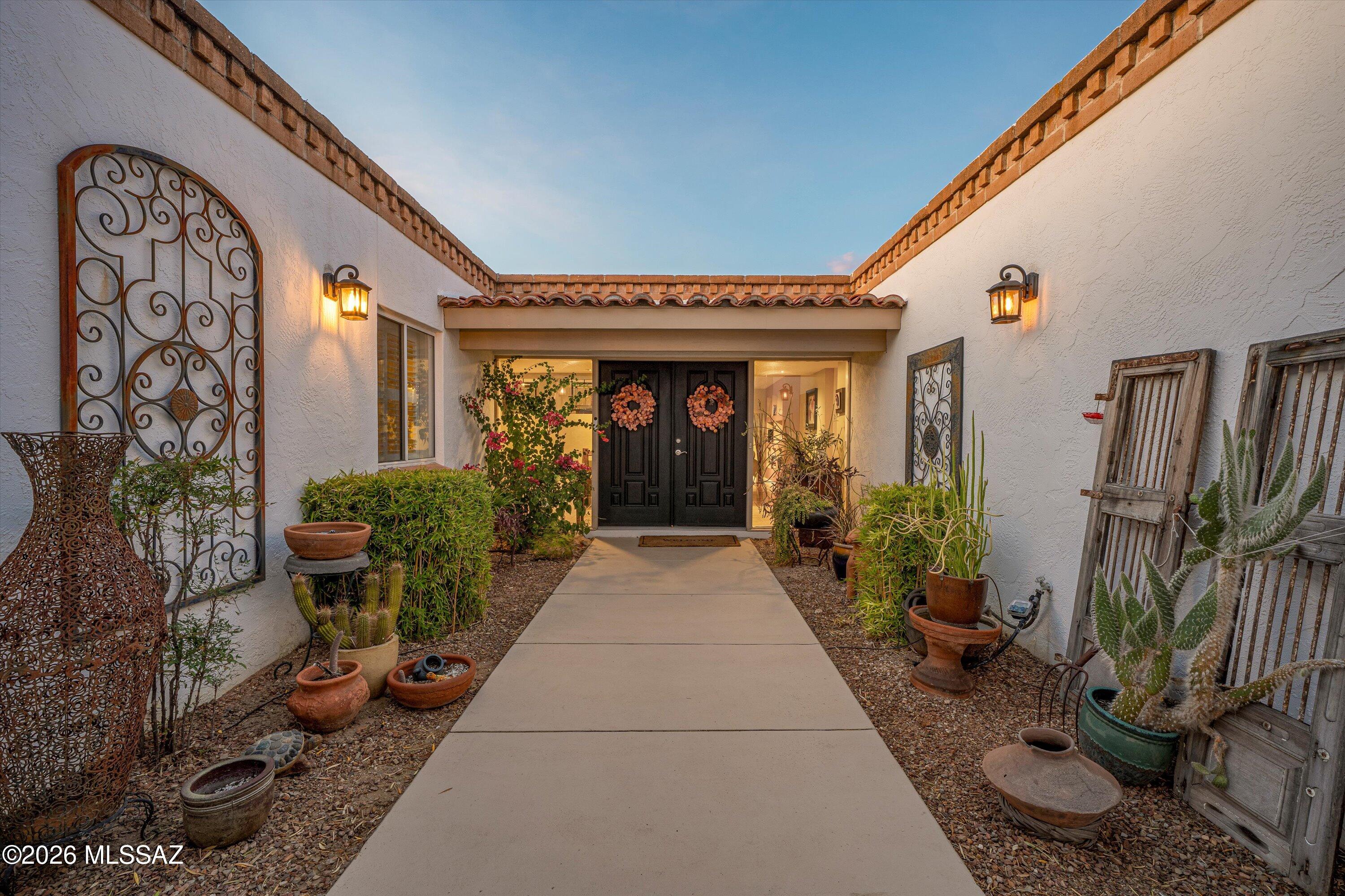 8241 E Camino Herradura