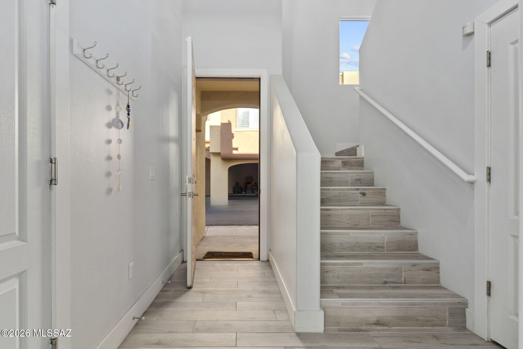Third Street Promenade Condominium SQ20140240790 - Residential