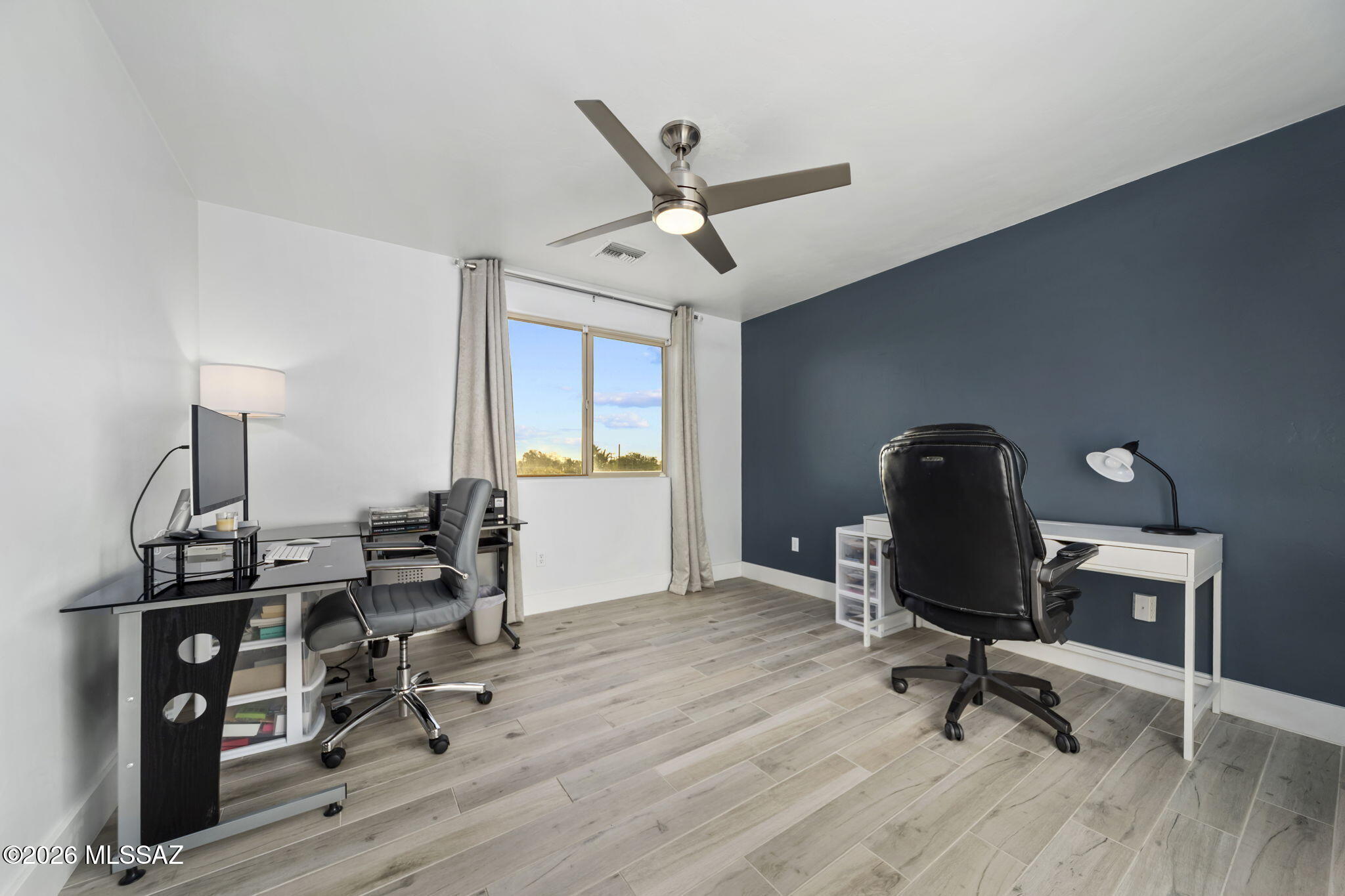 Third Street Promenade Condominium SQ20140240790 - Residential