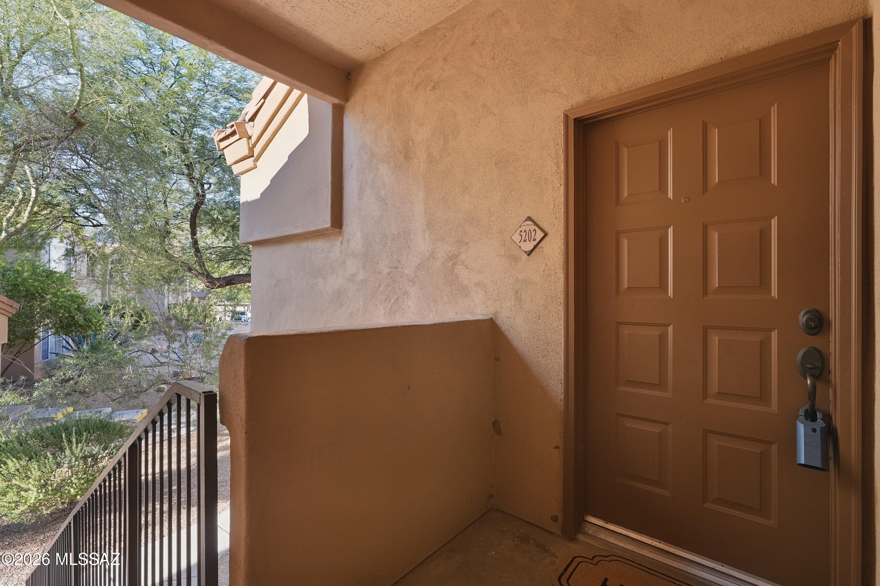 7050 E Sunrise Drive 5202