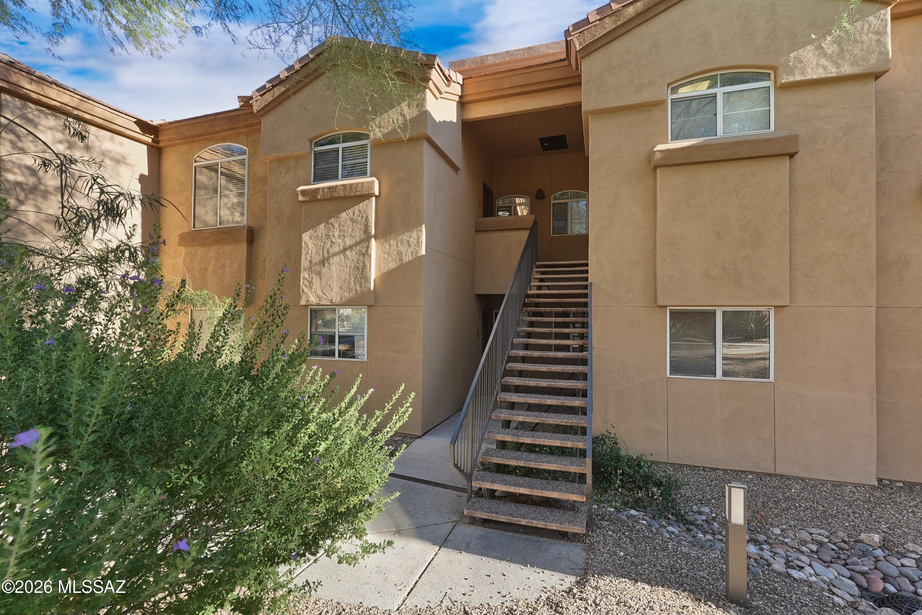 7050 E Sunrise Drive 5202