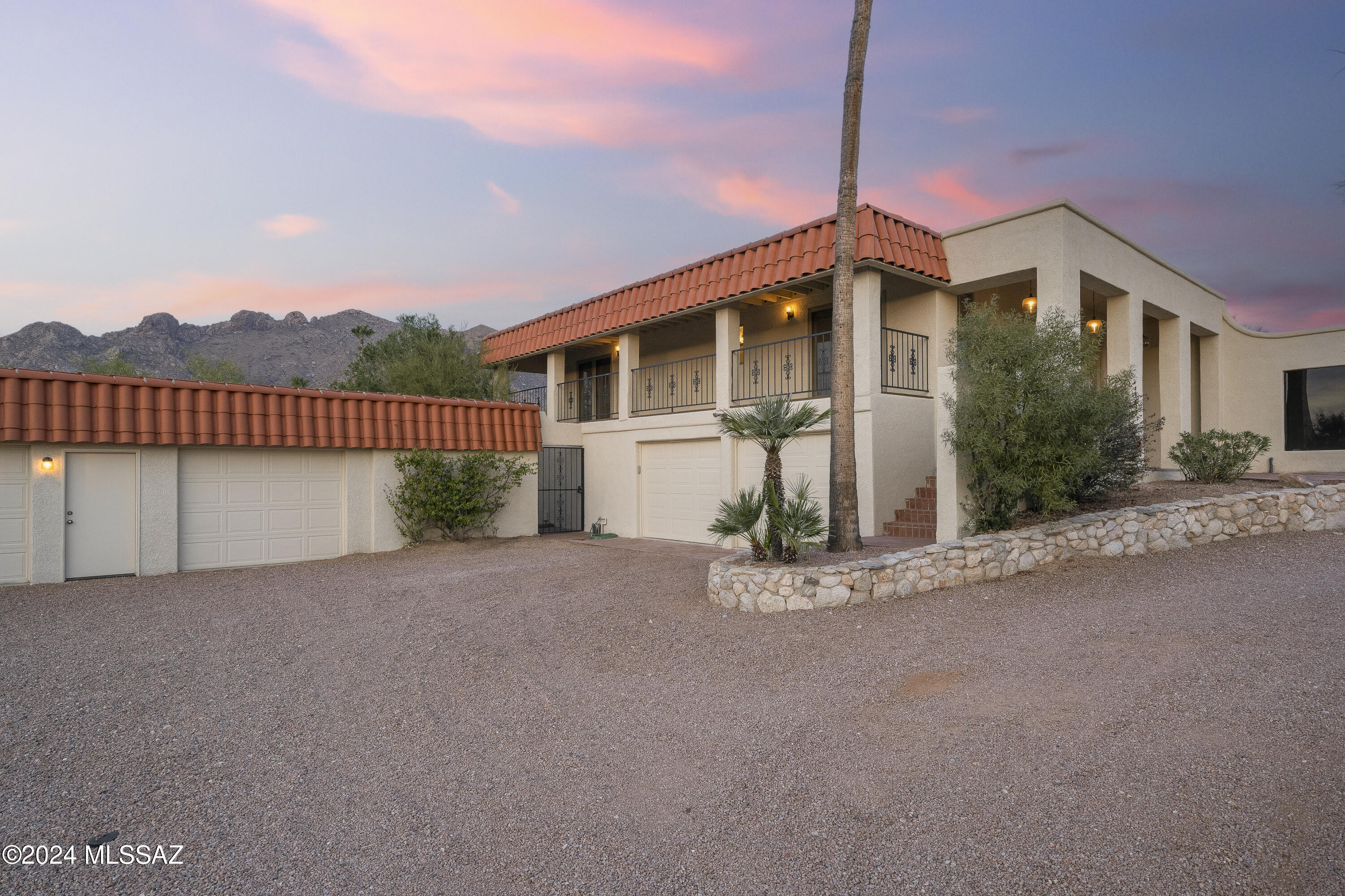 1435 E Indian Wells Road