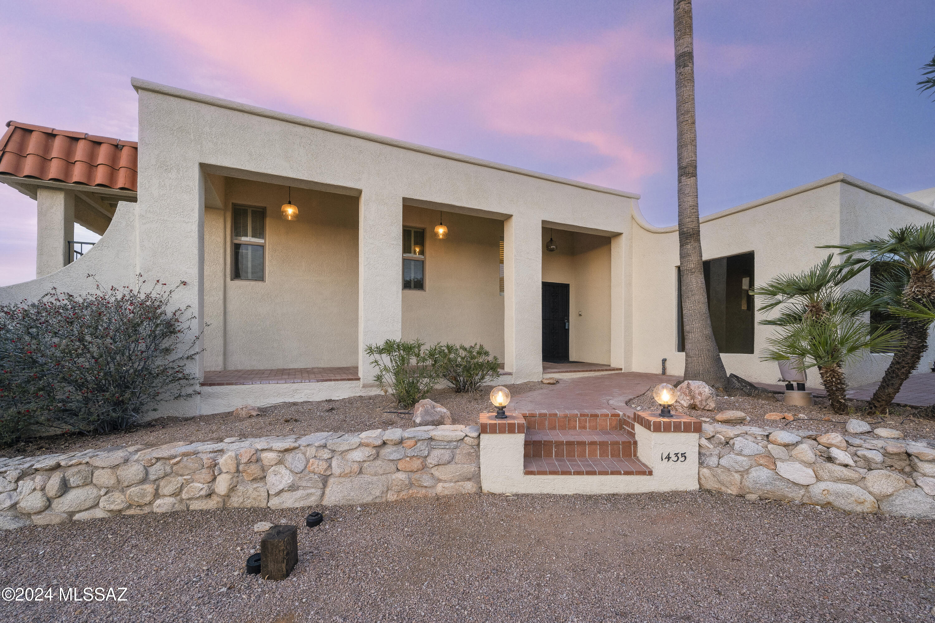 1435 E Indian Wells Road