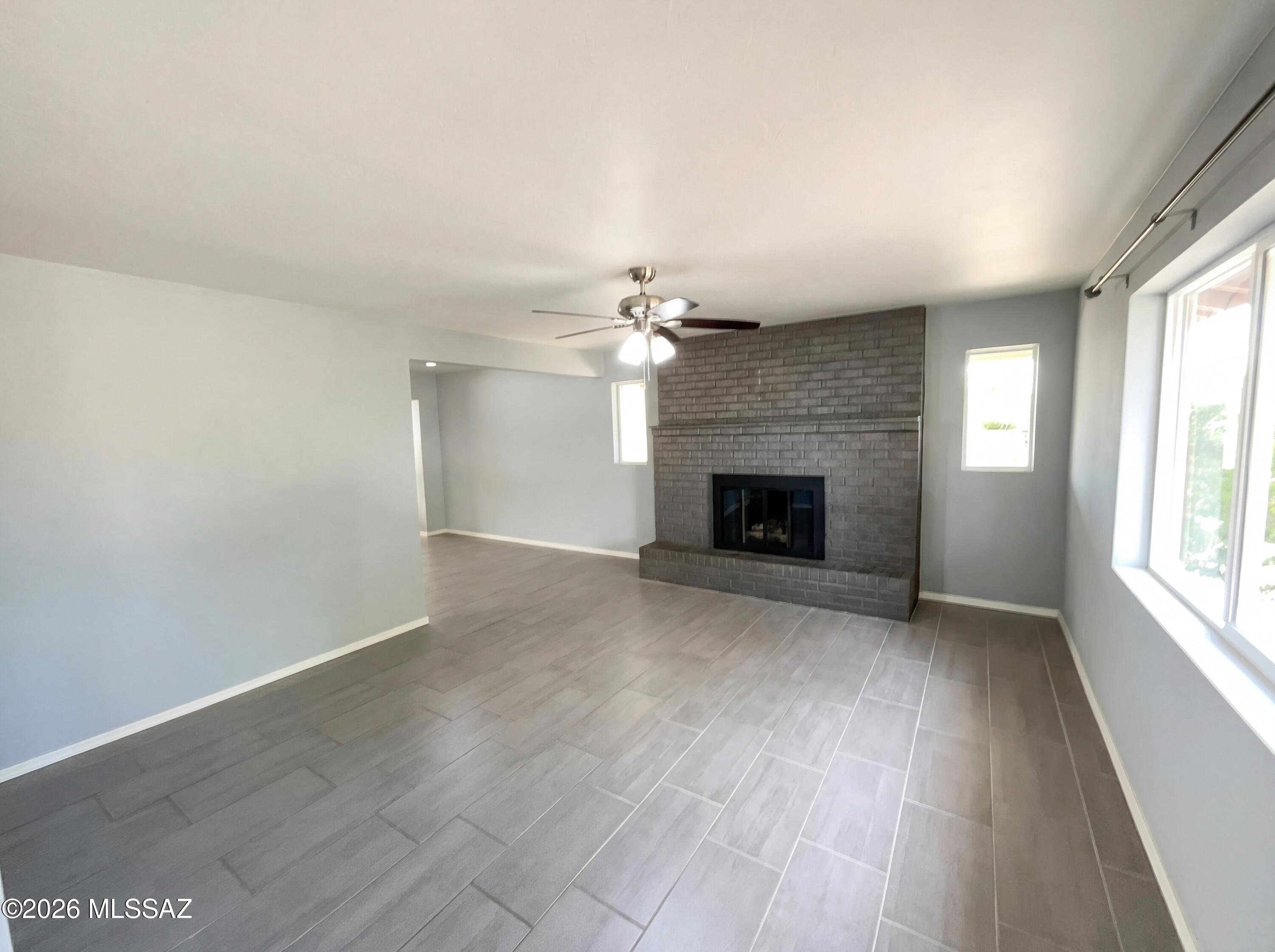 6702 E Scarlett Street