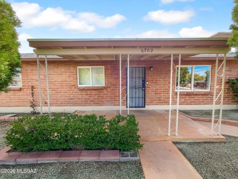 6702 E Scarlett Street Tucson AZ 85710