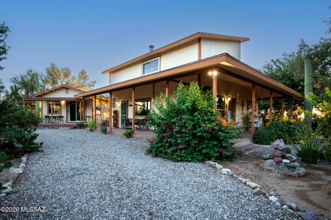 Photo of 11151 W Anthony Drive, Tucson, AZ 85743 (MLS # 22624120)