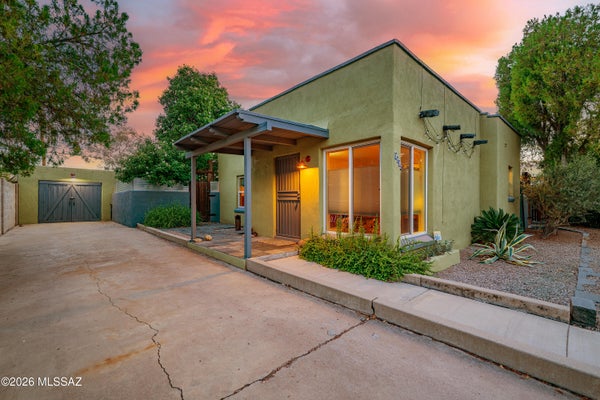 3932 E 1ST ST, TUCSON, AZ 85711 - Image b45c1be9806e35df76f82dce0cc5f7aa/559223354