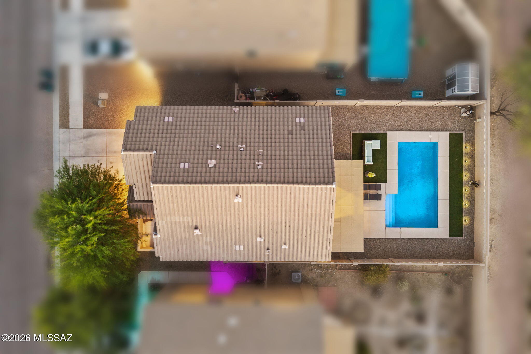 Vista Del Lago Norte SQ20140780198 - Residential