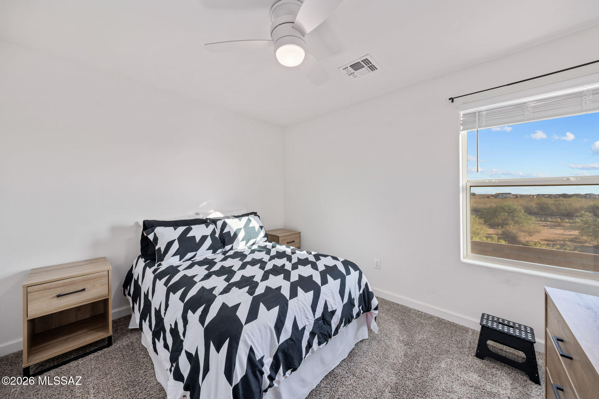 Vista Del Lago Norte SQ20140780198 - Residential