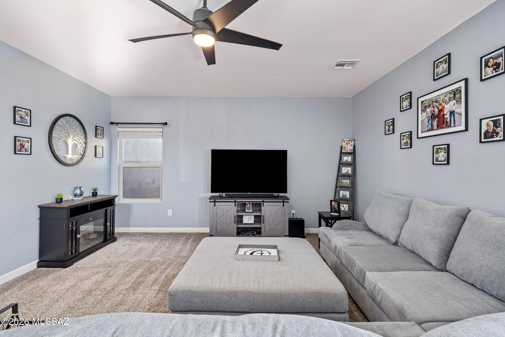 Vista Del Lago Norte SQ20140780198 - Residential