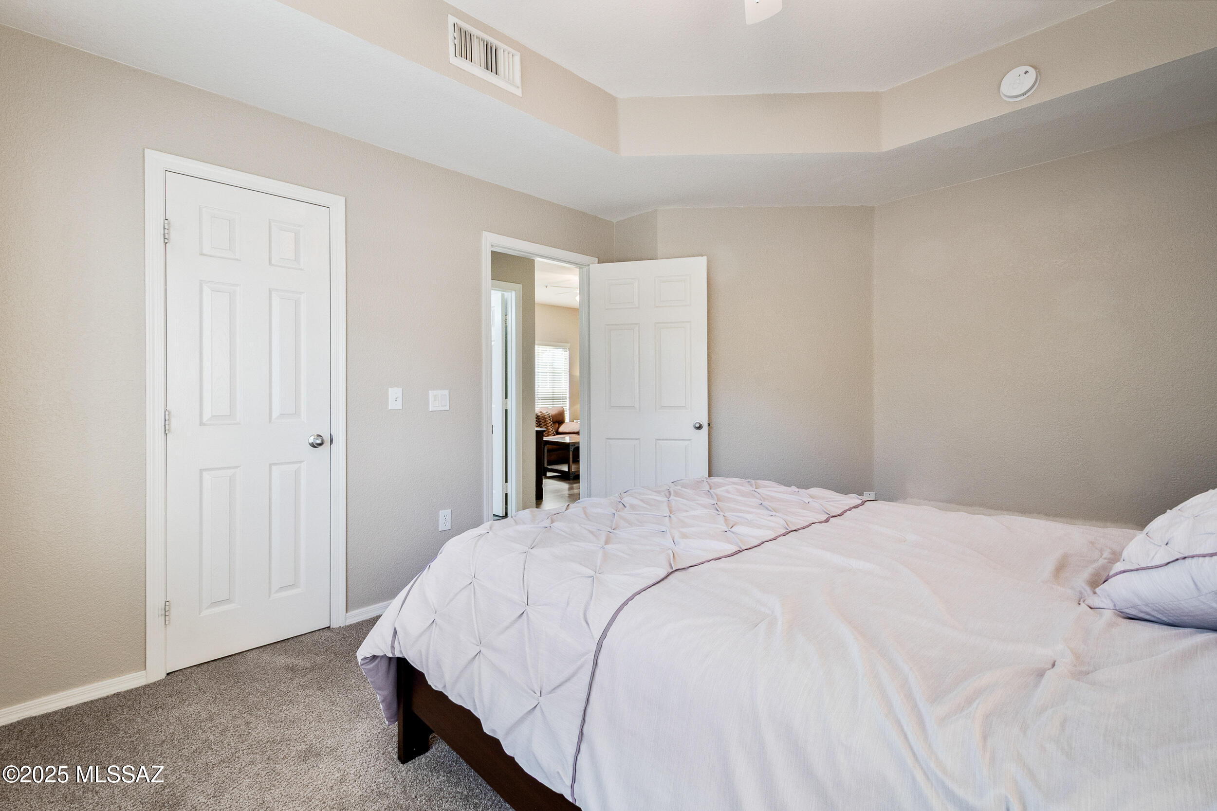 The Boulders at La Reserve Condominiums - Residential