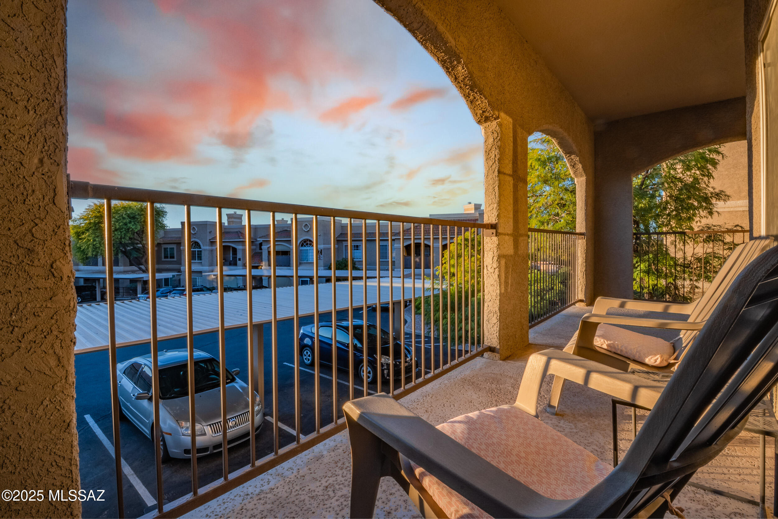 The Boulders at La Reserve Condominiums - Residential