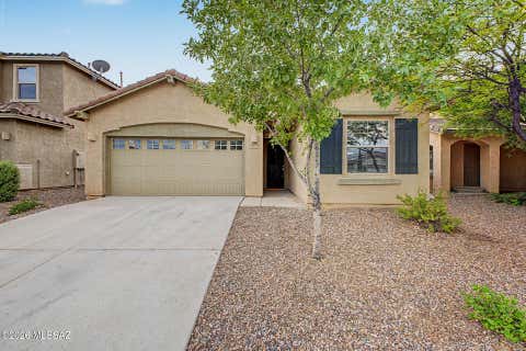Photo of 11394 E Squash Blossom Loop, Tucson, AZ 85747 (MLS # 22620107)