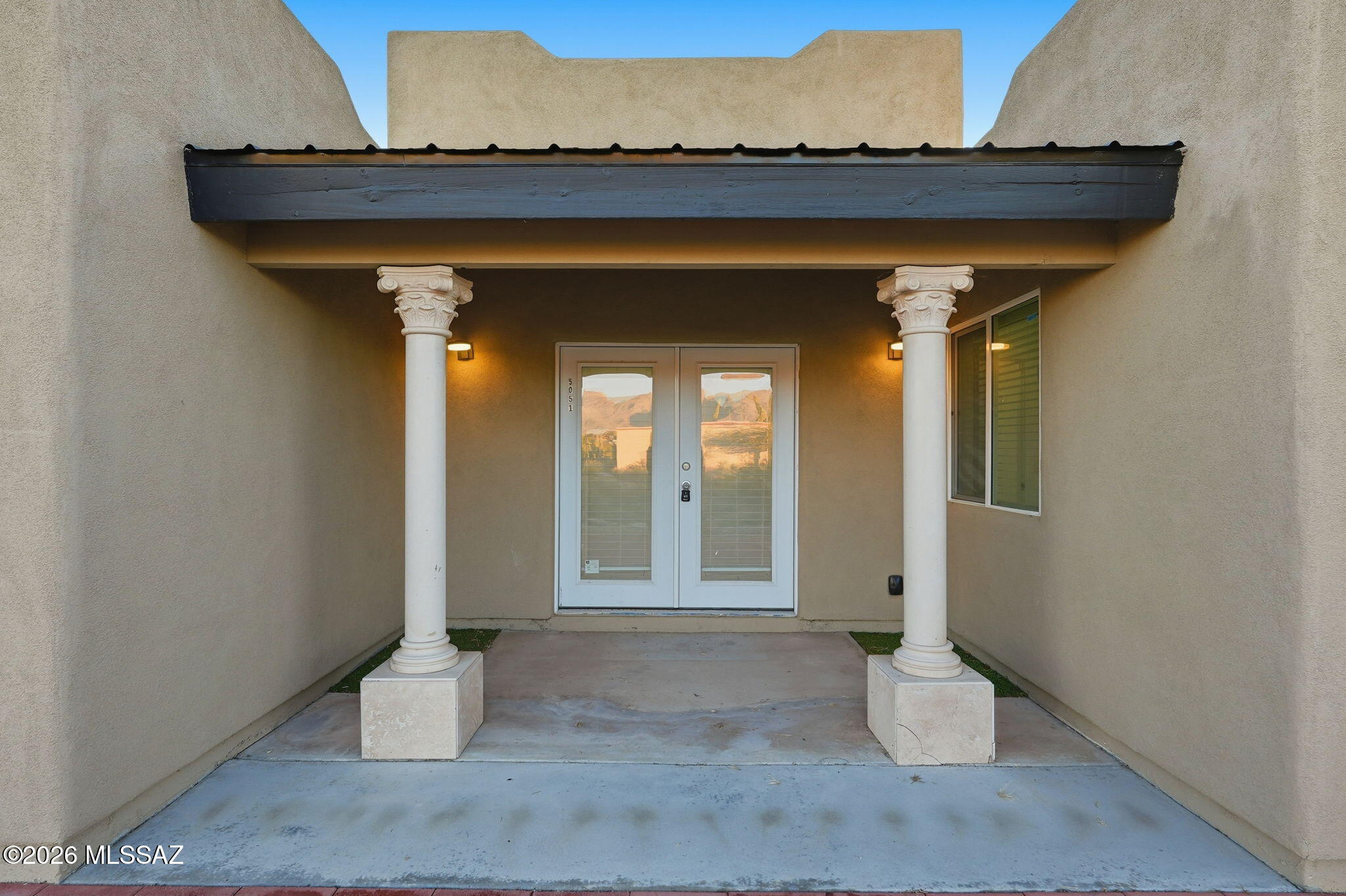 5051 N Hillcrest Drive