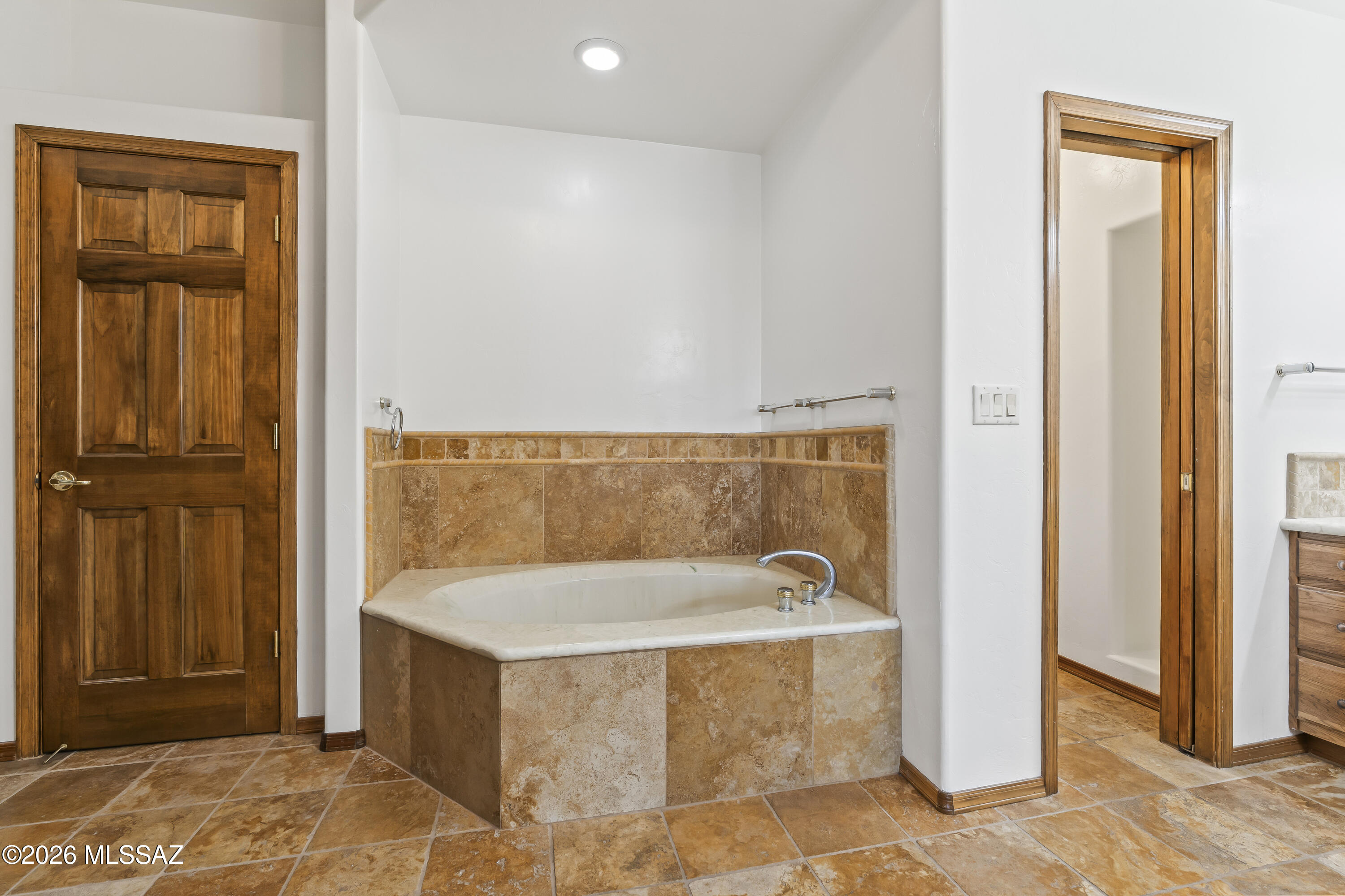 Canada Hills Est Phase ll (42-130) - Residential