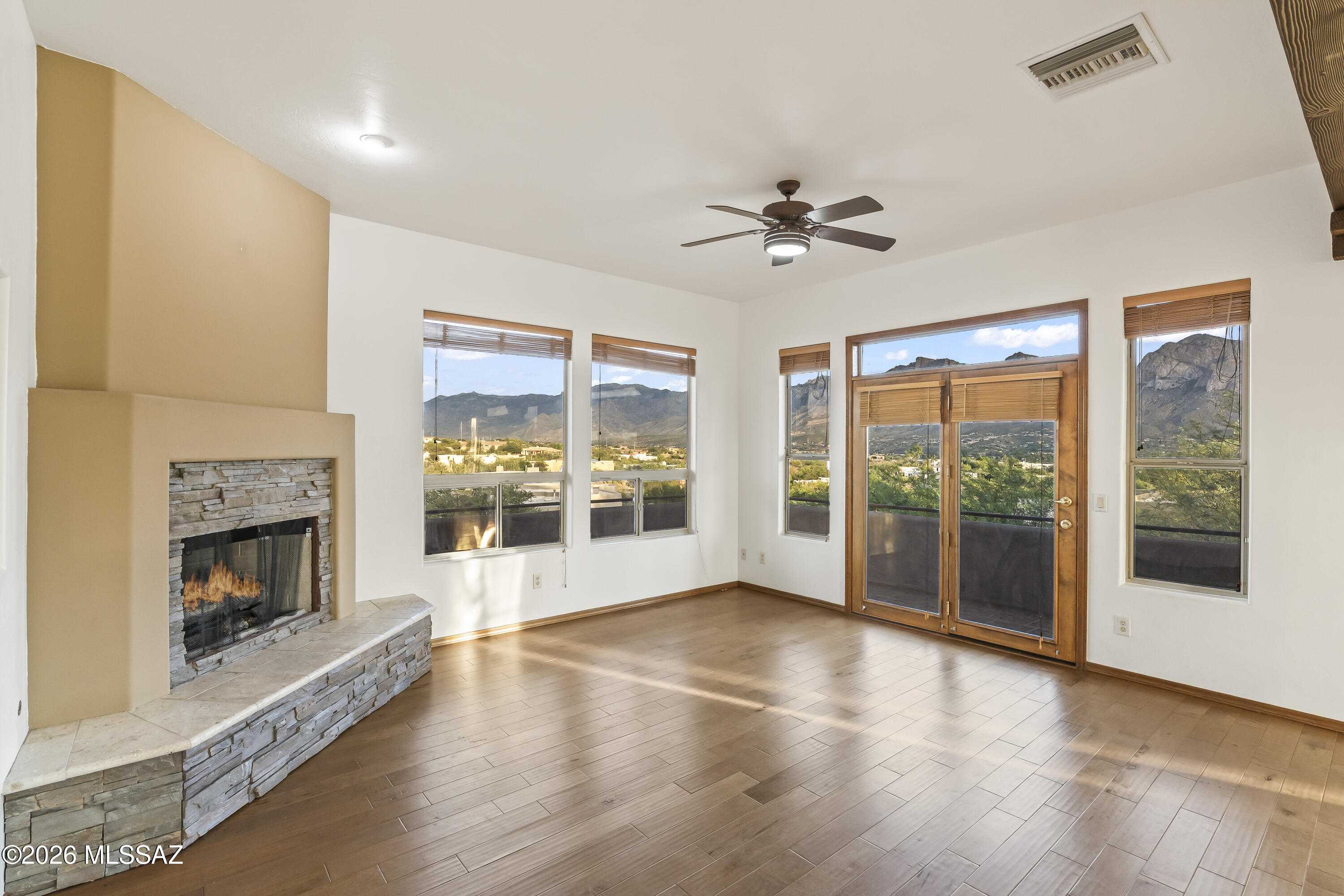 Canada Hills Est Phase ll (42-130) - Residential