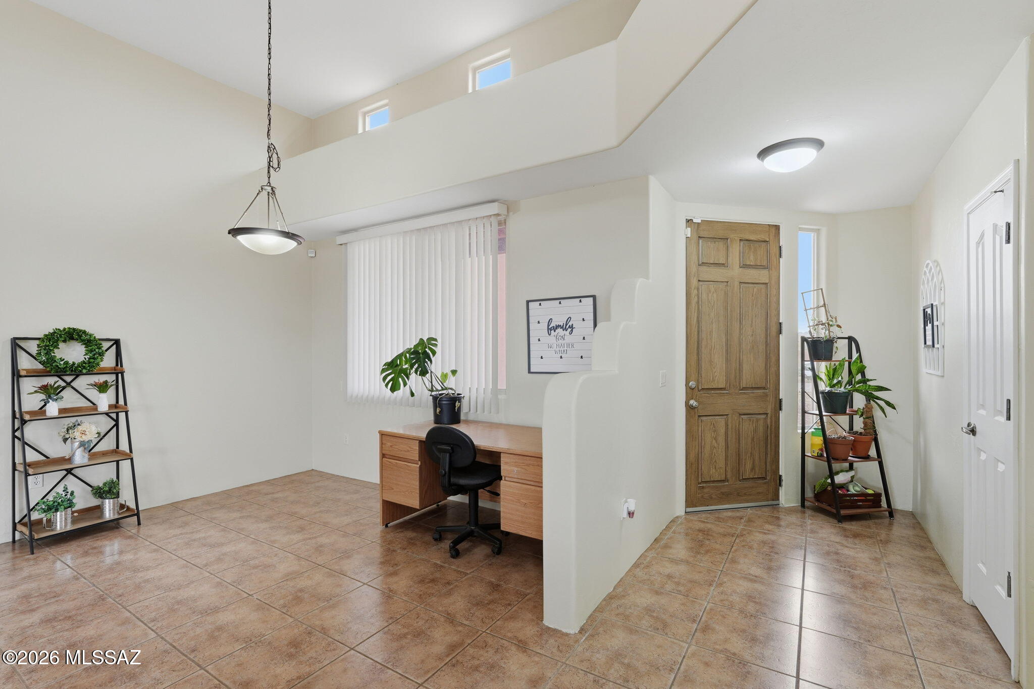 8029 W Tree Frog Trail