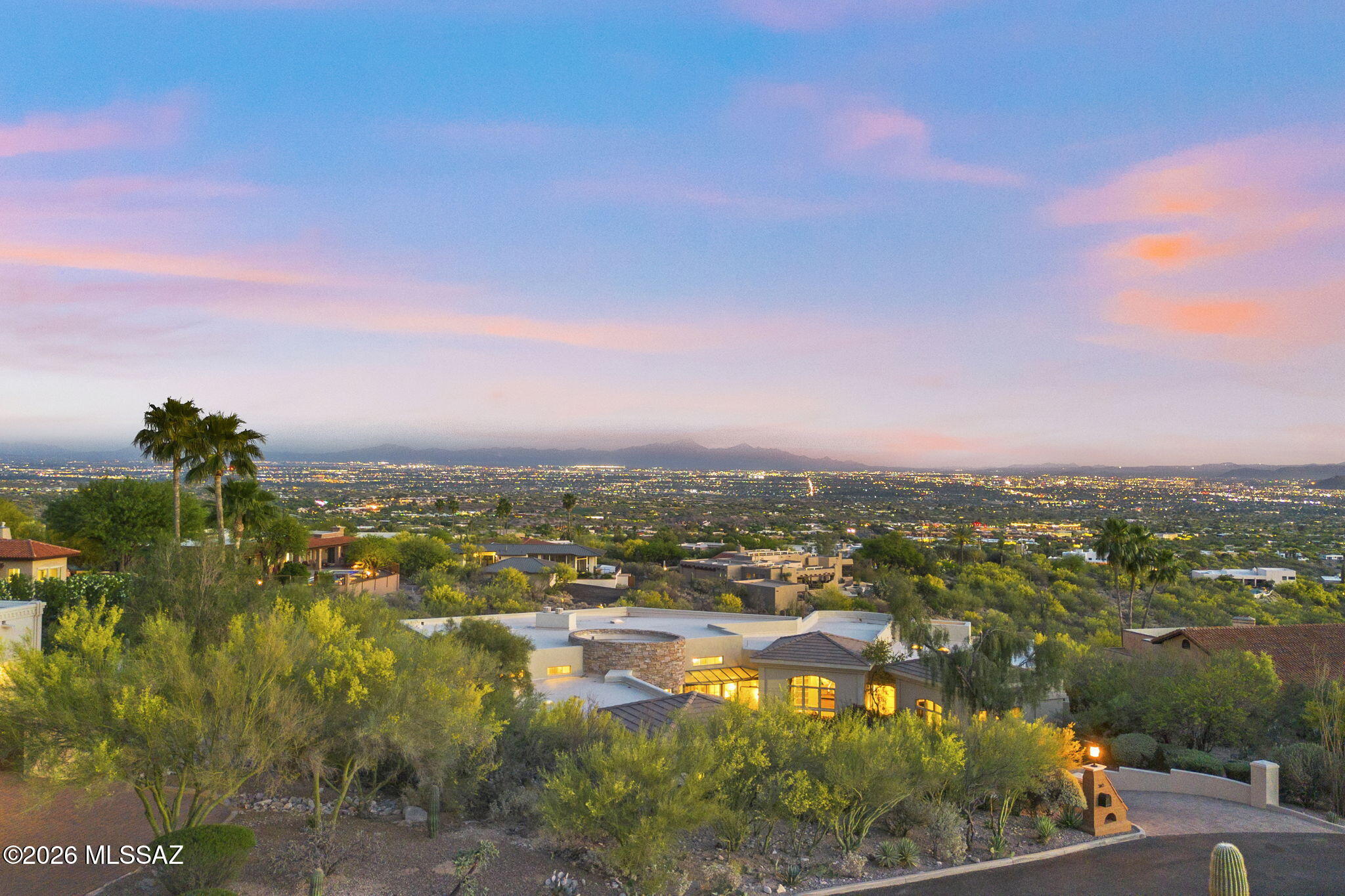 3140 E Crest Shadows Drive