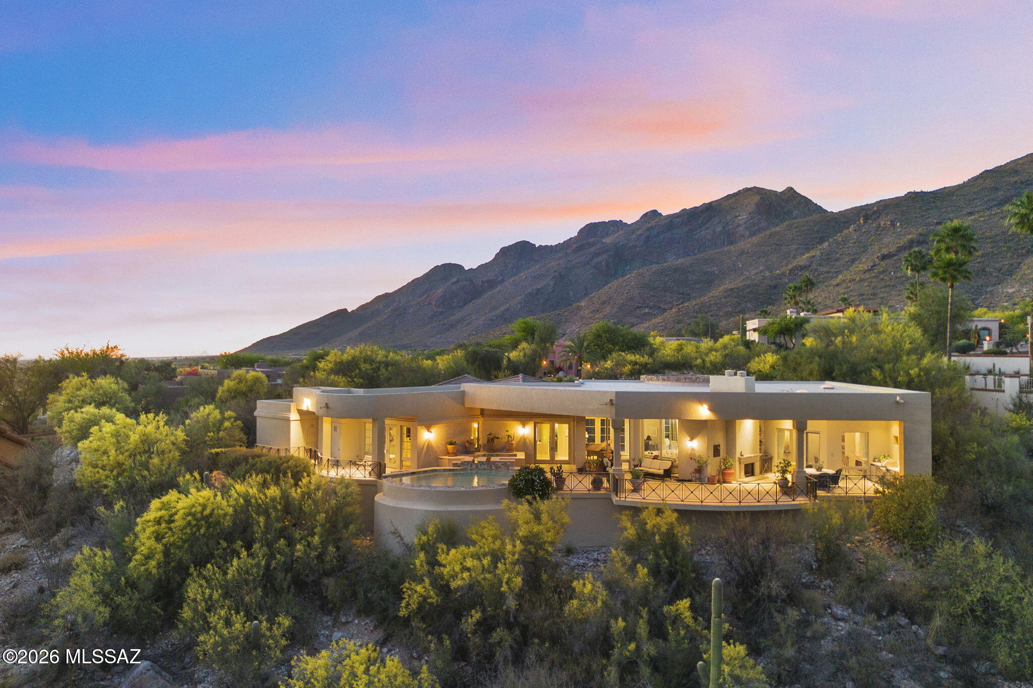 3140 E Crest Shadows Drive