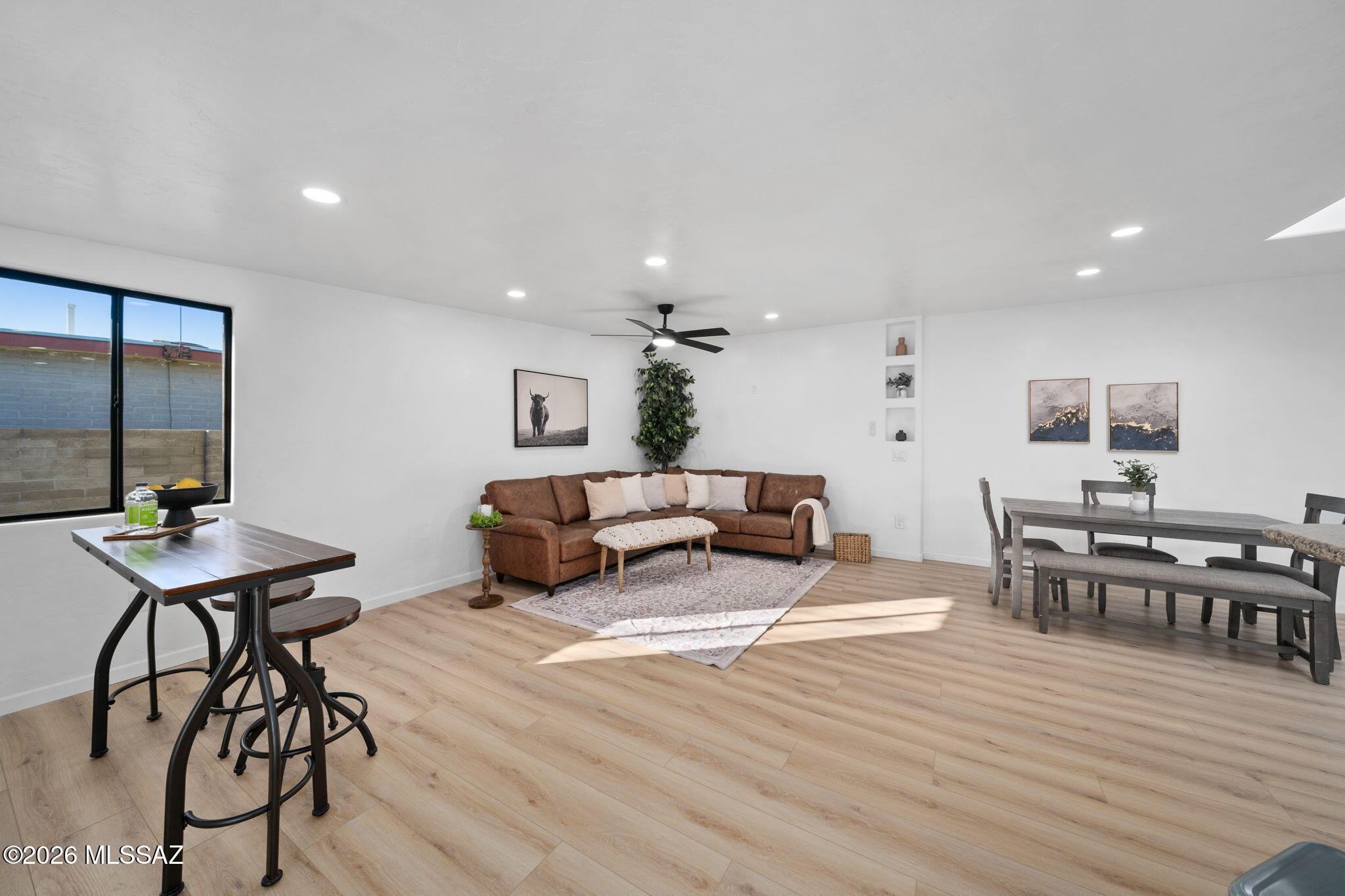 Broadway East (113-253) - Residential