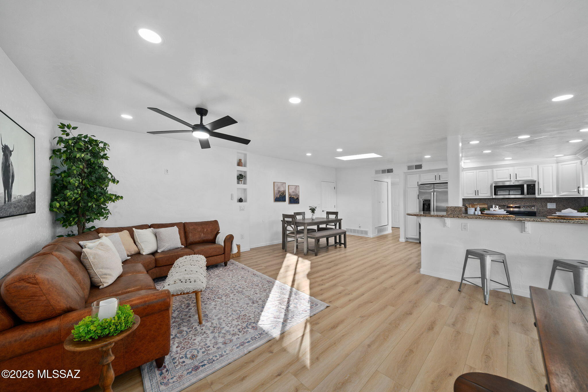 Broadway East (113-253) - Residential